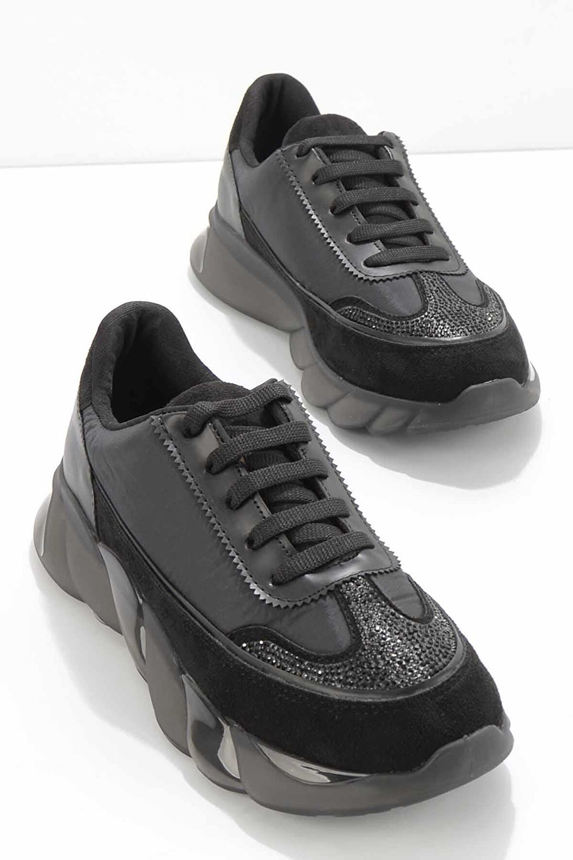 Bambi Siyah Siyah Süet  Kadın Sneaker K01212219002