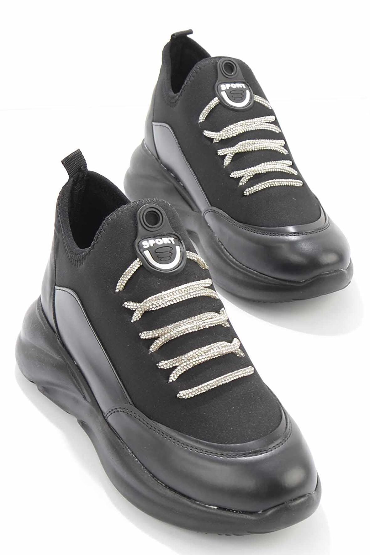 Bambi Siyah Açma  Kadın Sneaker K01212021514