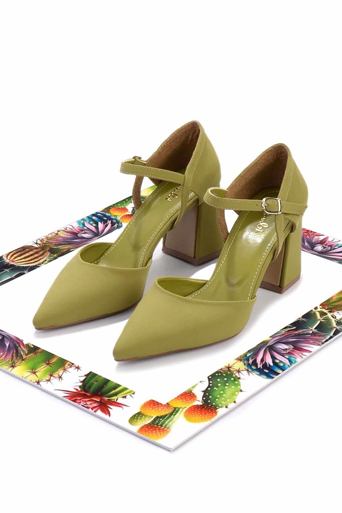 Yeşil Kumaş  Kadın Klasik Topuklu Ayakkabı K01231364004