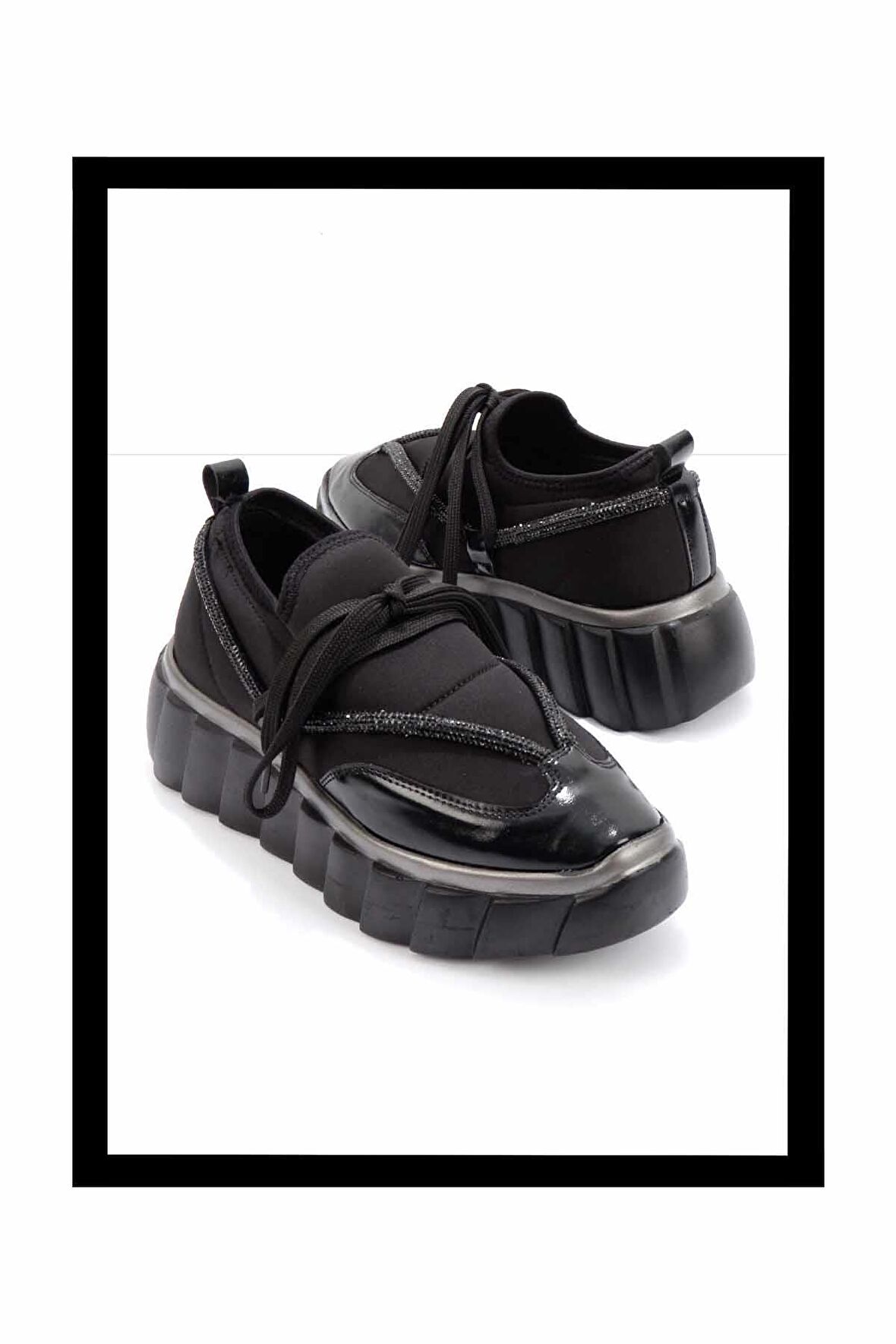 Siyah Siyah Streç  Kadın Sneaker K01234050317