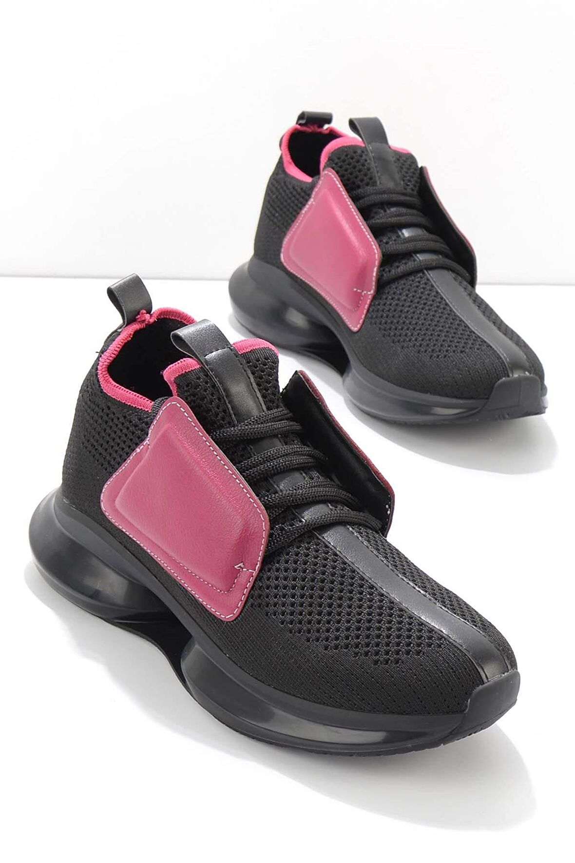 Bambi Siyah Fusya Triko  Kadın Sneaker K01238012682