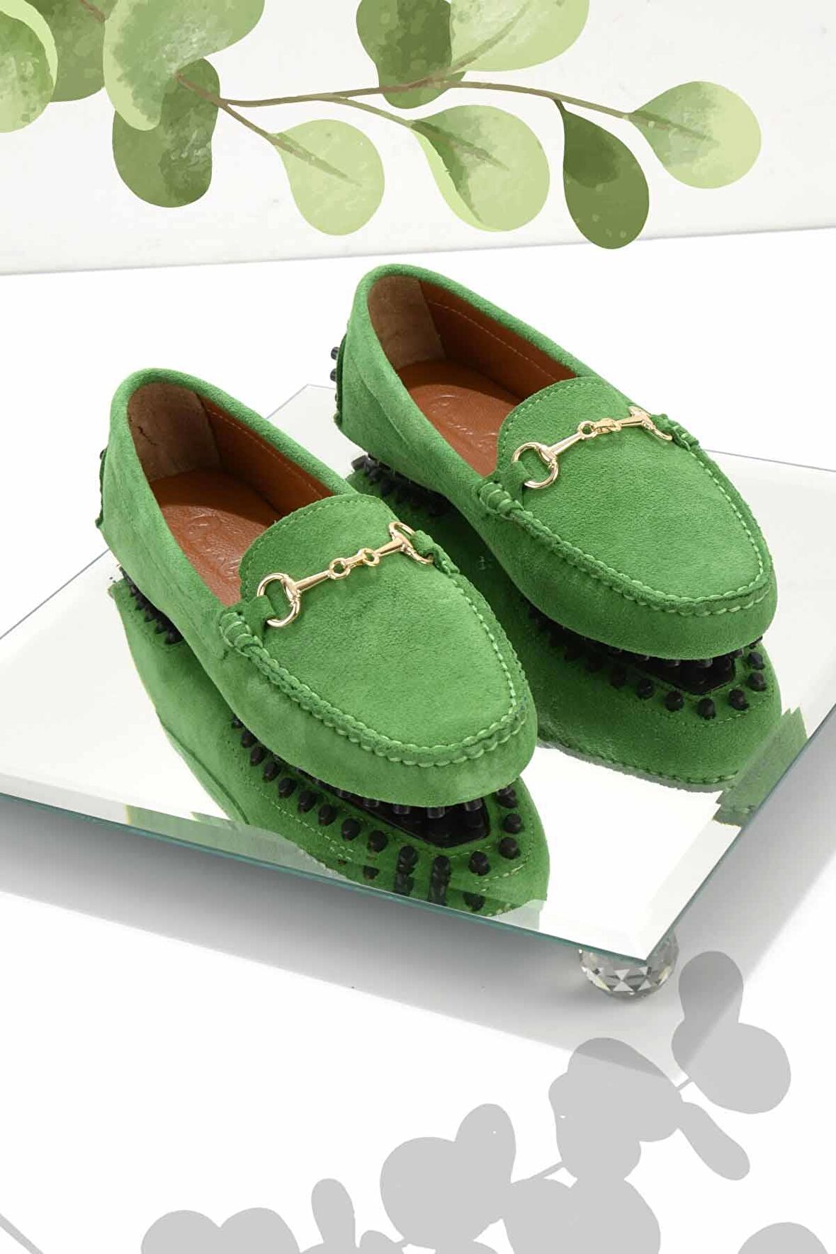 Bambi Yesil Süet Hakiki Deri Kadın Loafer Ayakkabi K01274225002