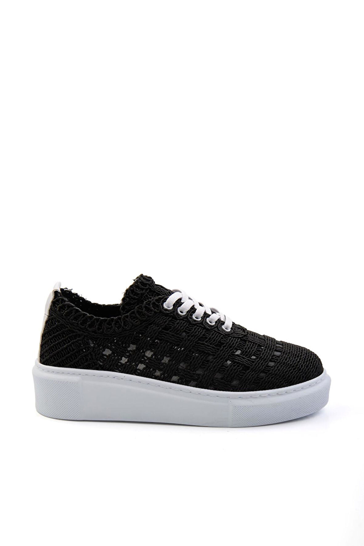 Siyah Hakiki Deri Kadın Sneaker K01303018616
