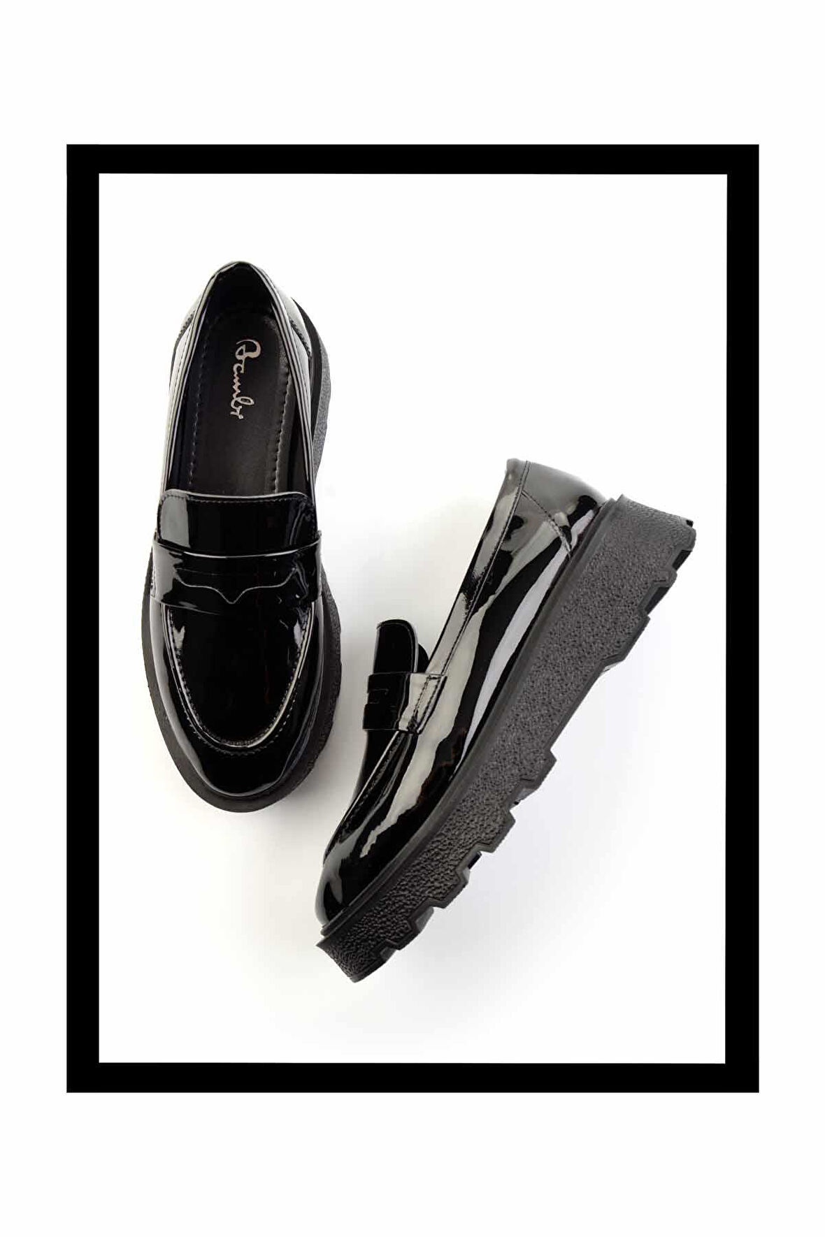 Siyah Rugan  Kadın Loafer Ayakkabı K01327241008