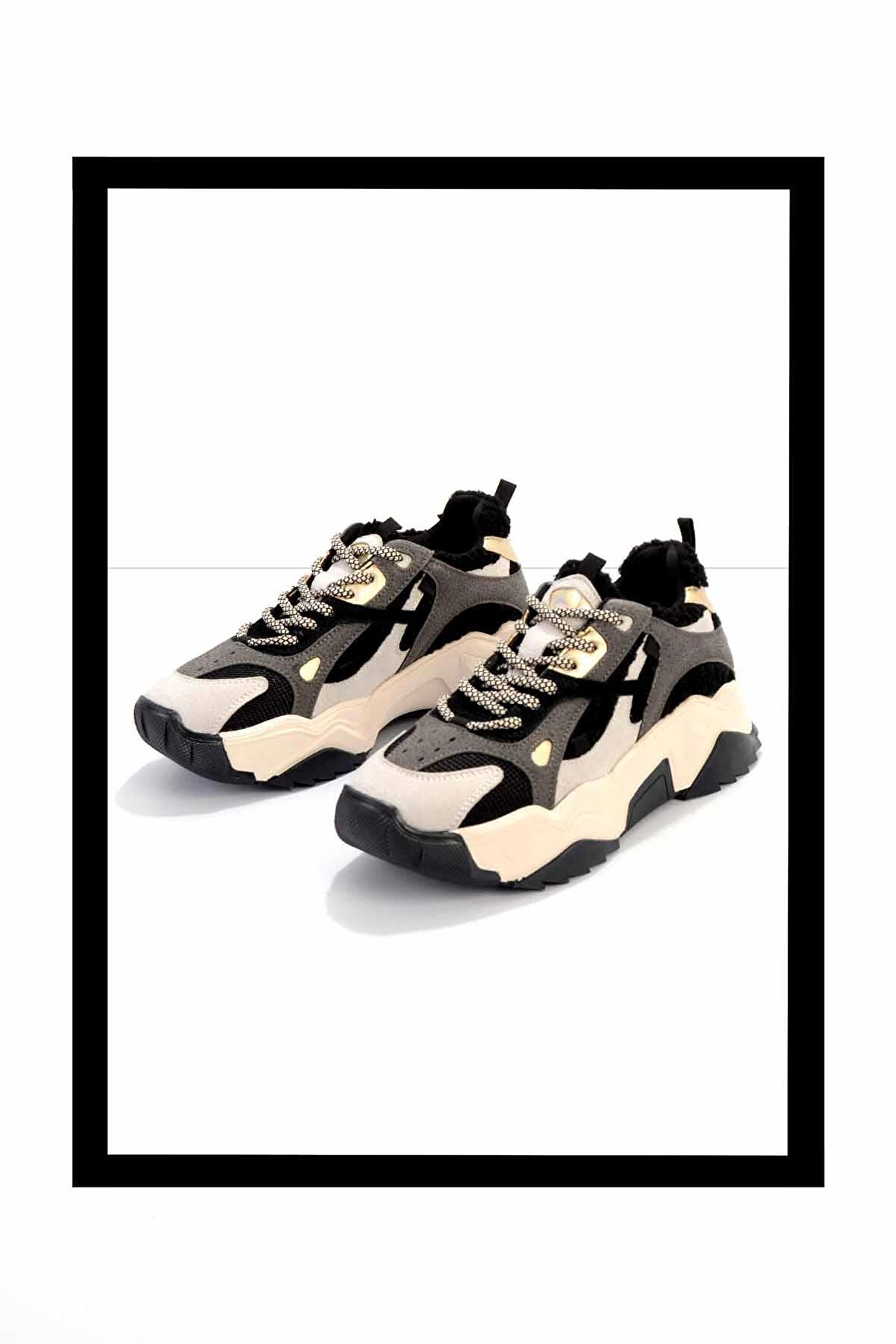 Siyah Kürklü  Kadın Sneaker K01406274297