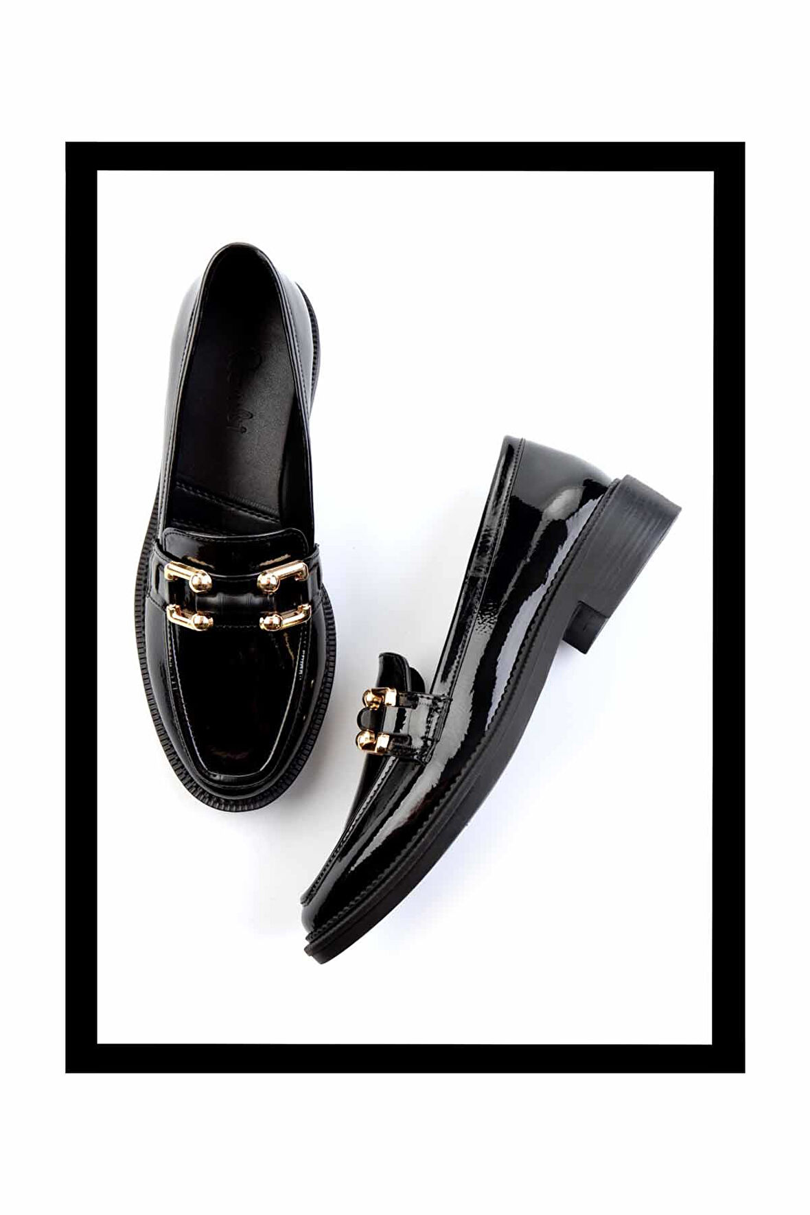 Siyah Kırışık Rugan  Kadın Loafer Ayakkabı K01474091308