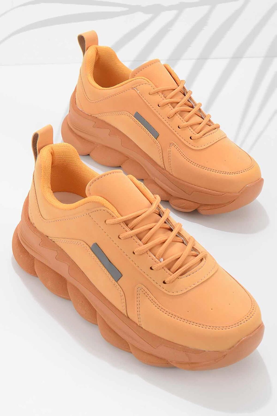 Turuncu Nubuk  Kadın Sneaker K01591606901
