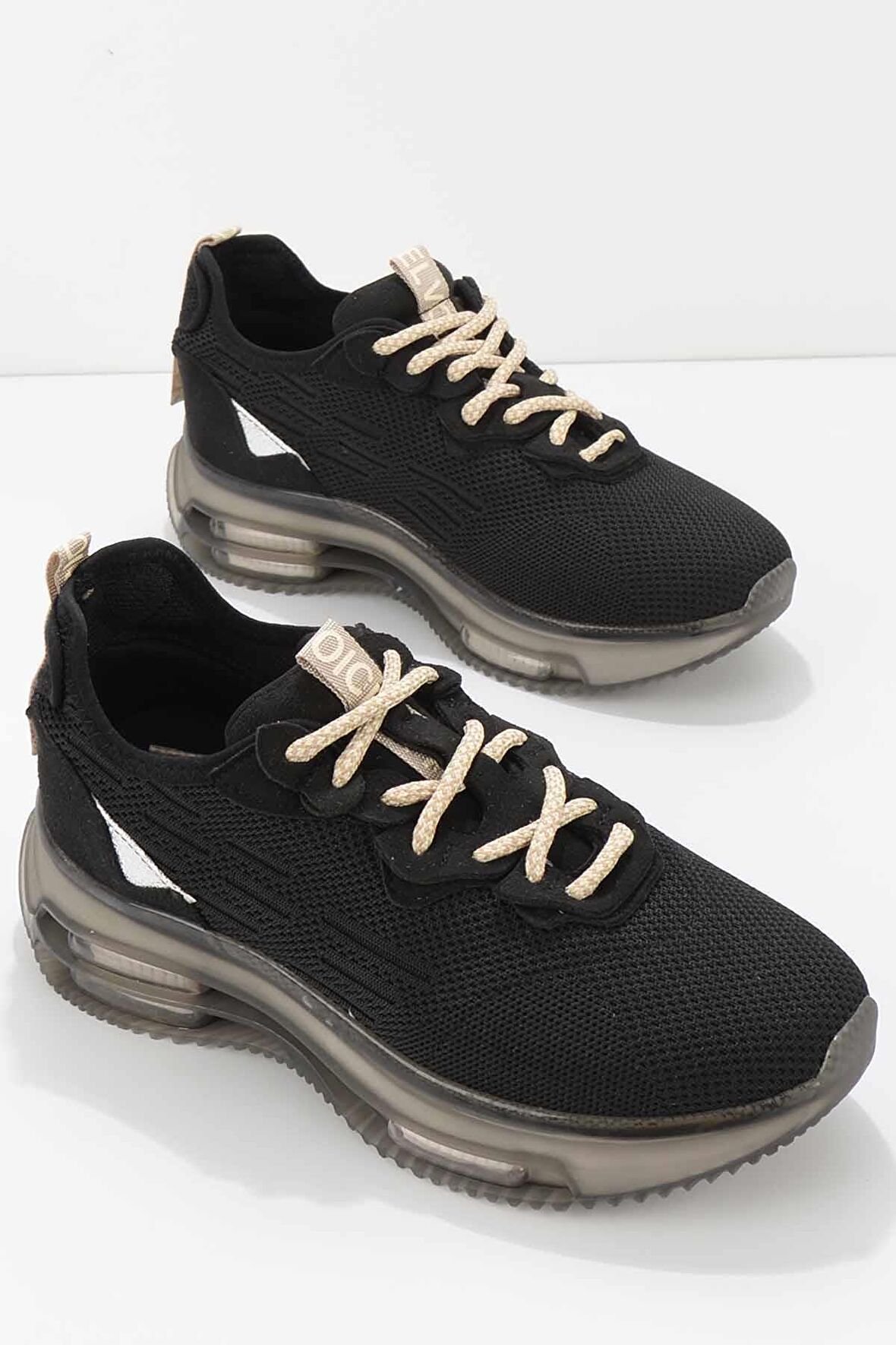 Bambi Siyah Triko  Kadın Sneaker K01703016182