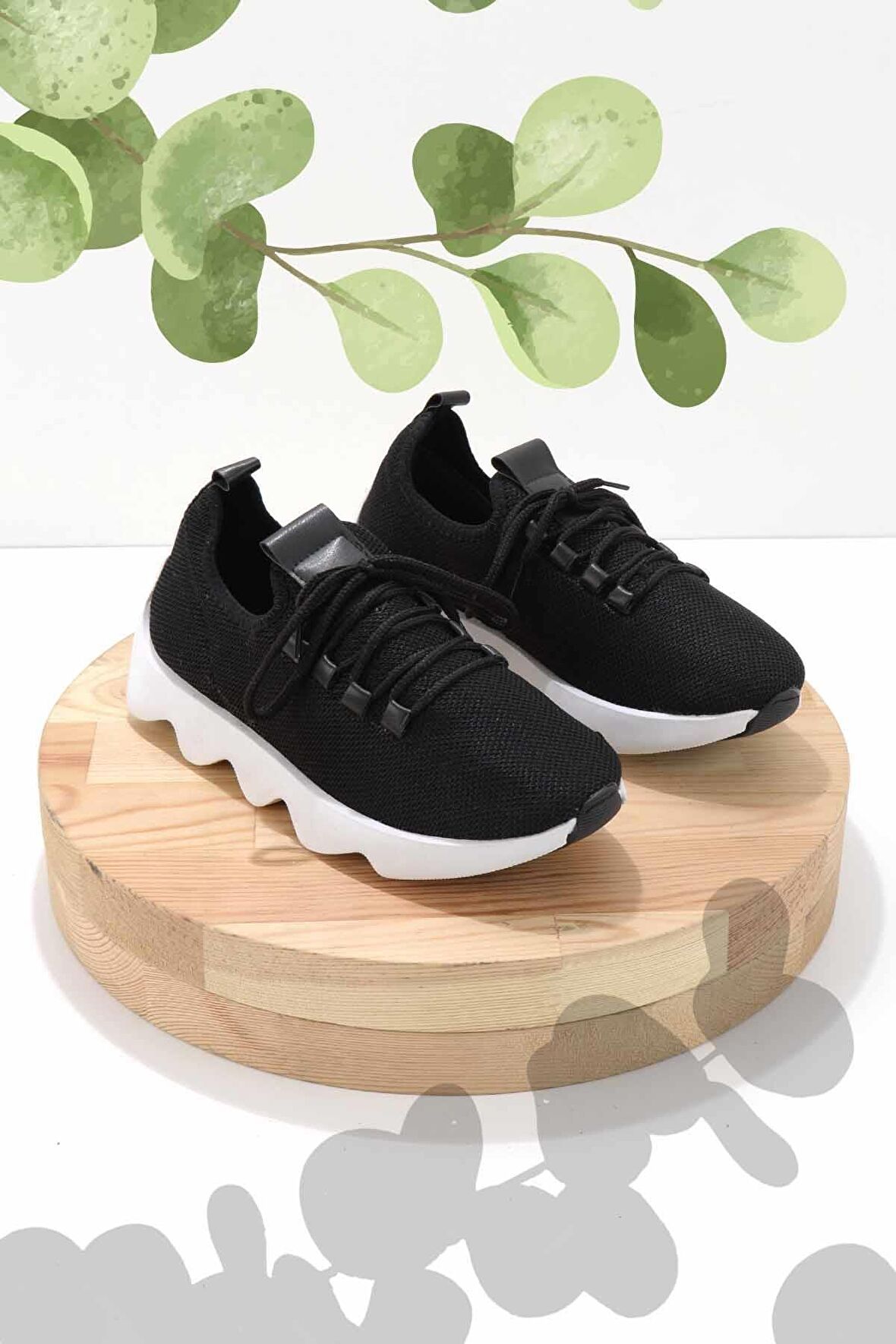 Siyah Streç  Kadın Sneaker K01828009017