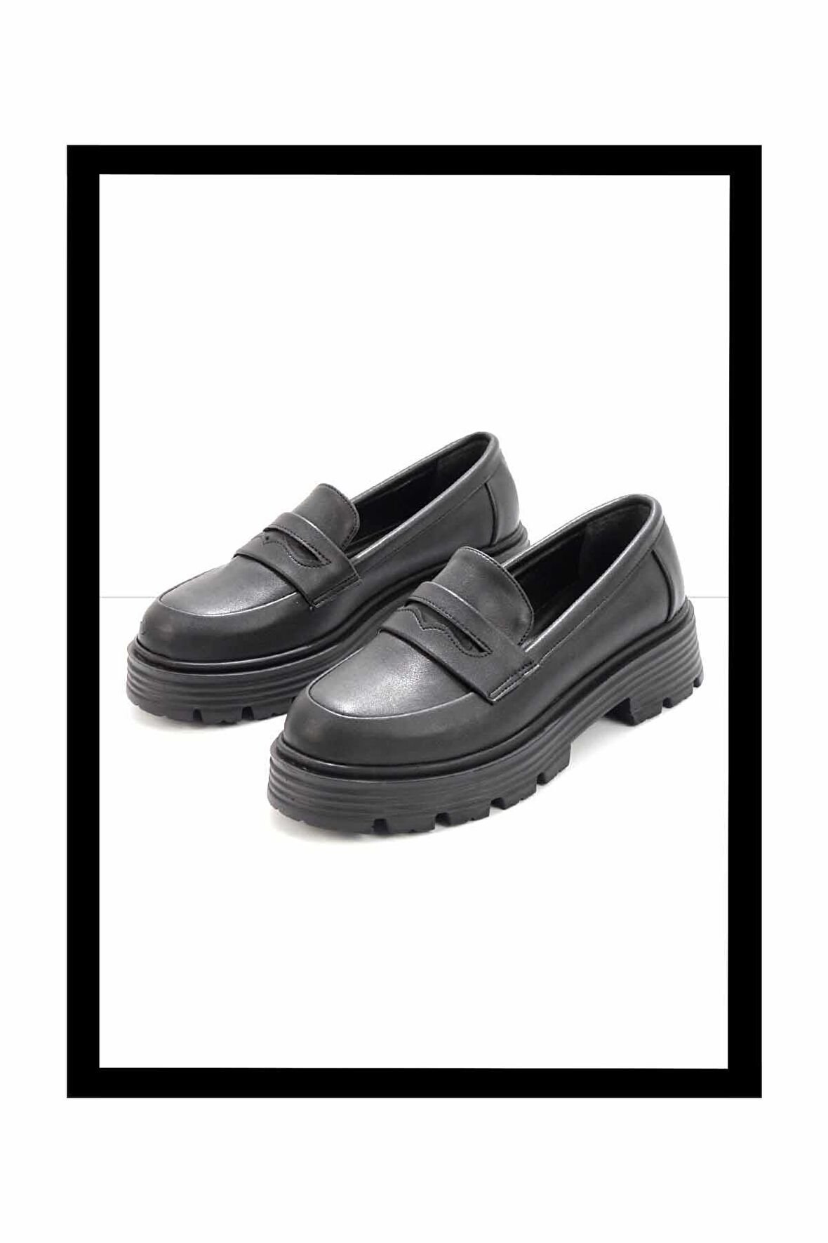 Siyah  Kadın Loafer Ayakkabı K01936092009