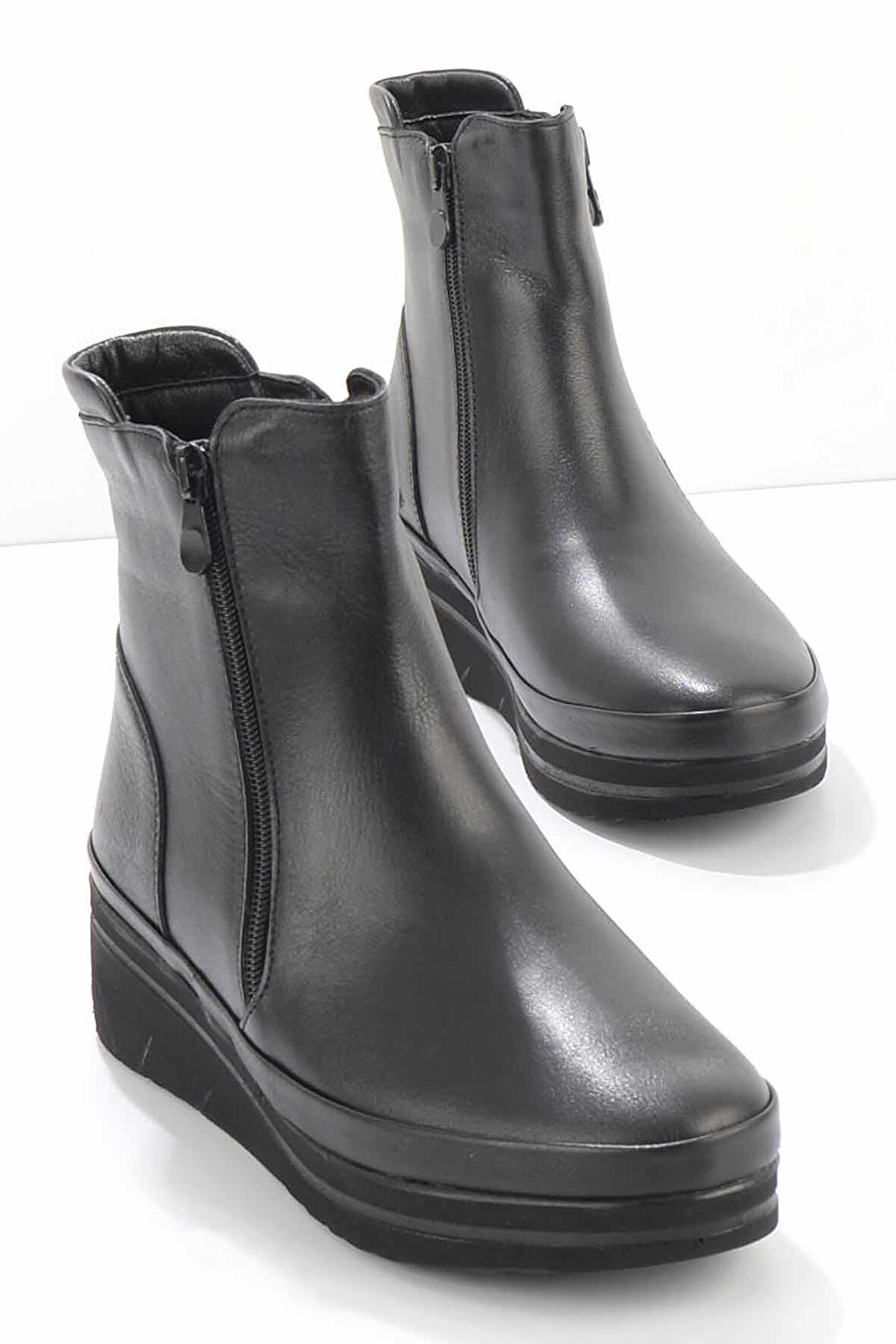 Siyah Hakiki Deri Kadın Bot & Bootie K02629040003