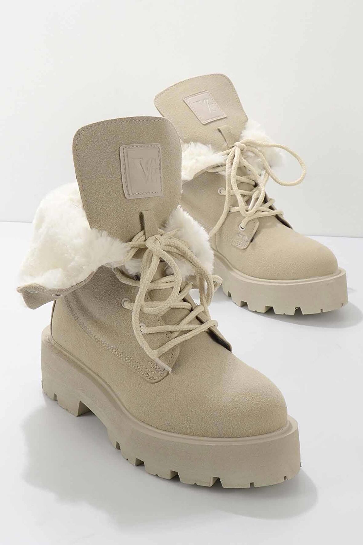 Bambi Bej Süet  Kadın Bot & Bootie K02678020602