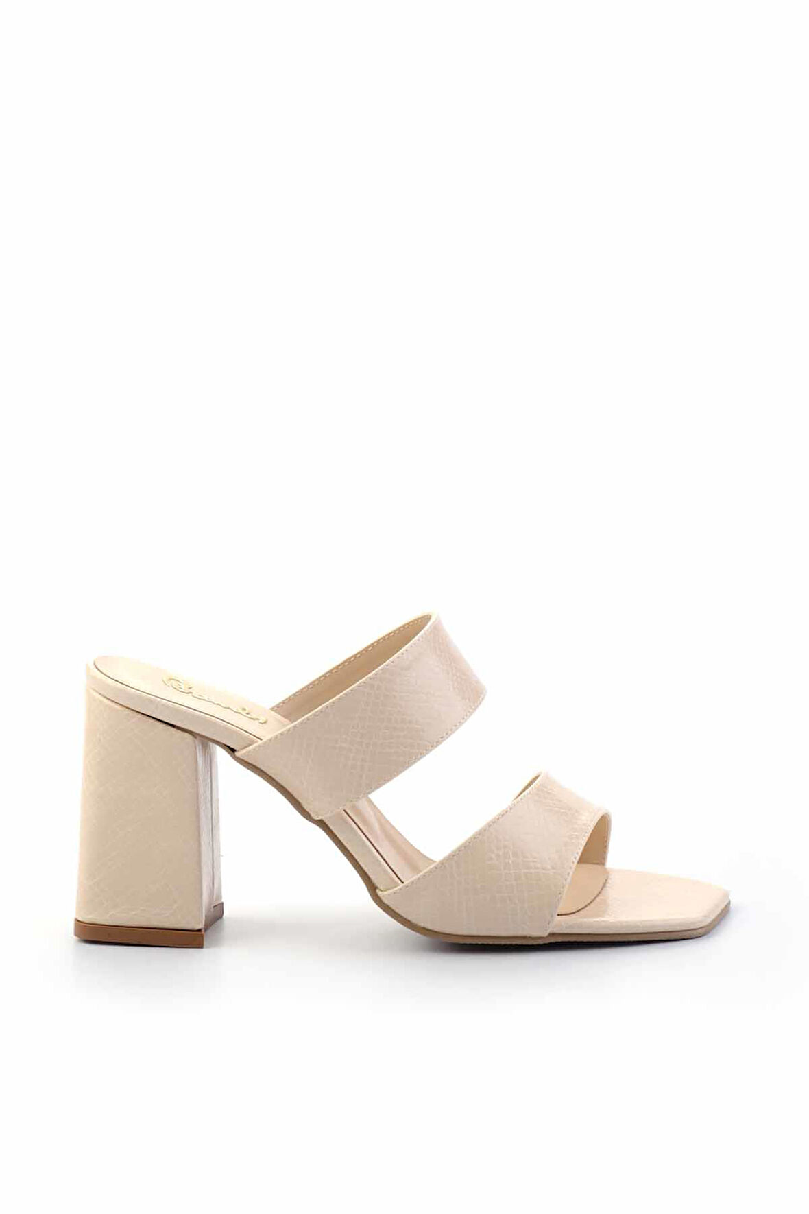 Siyah  Kadın Terlik K04233888807