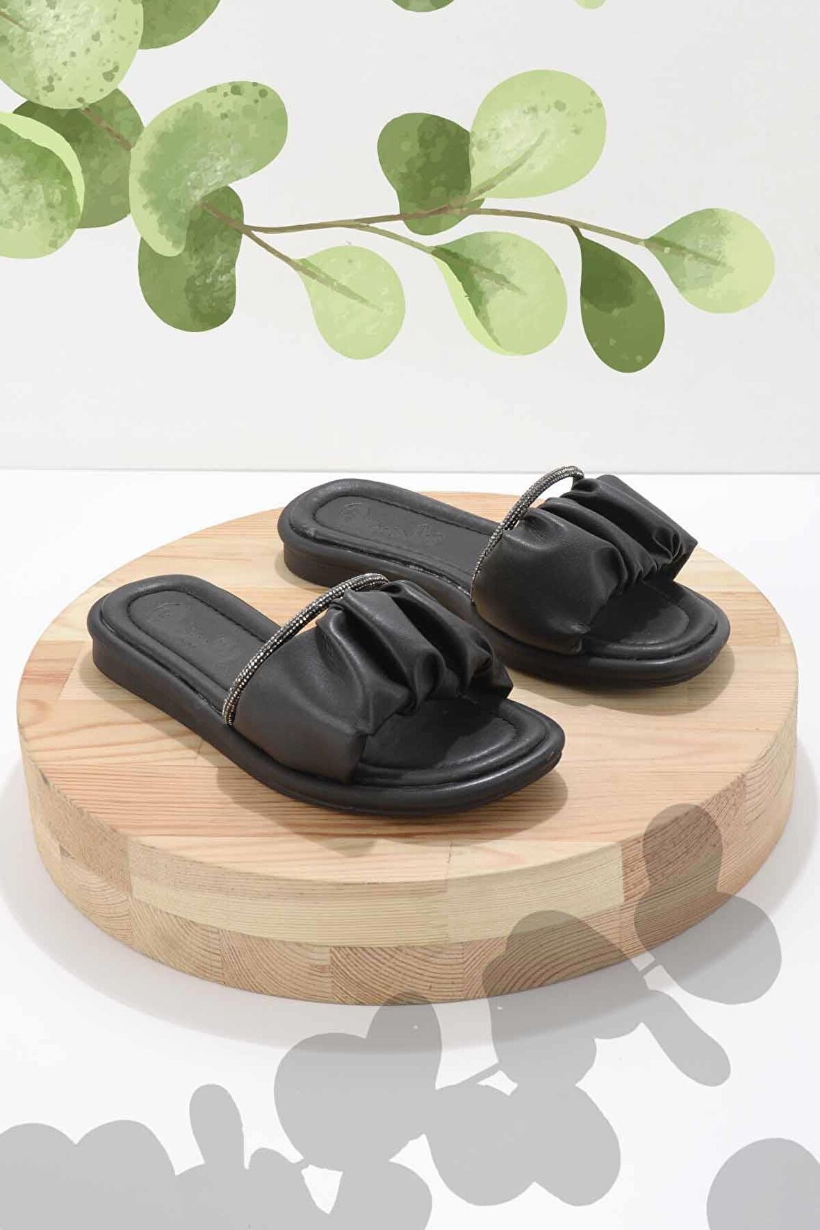 Siyah  Kadın Terlik K04257021009