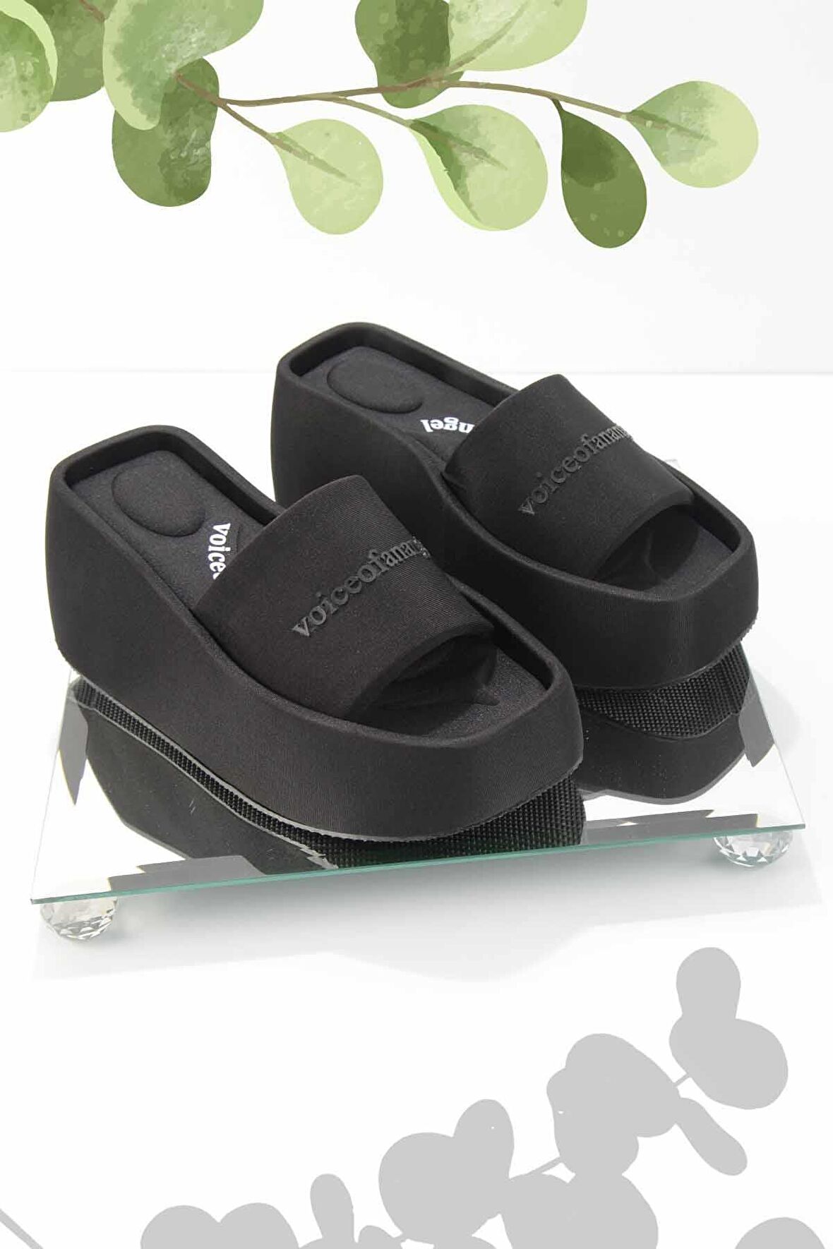 Bambi Siyah Kumas  Kadın Terlik K04321038204