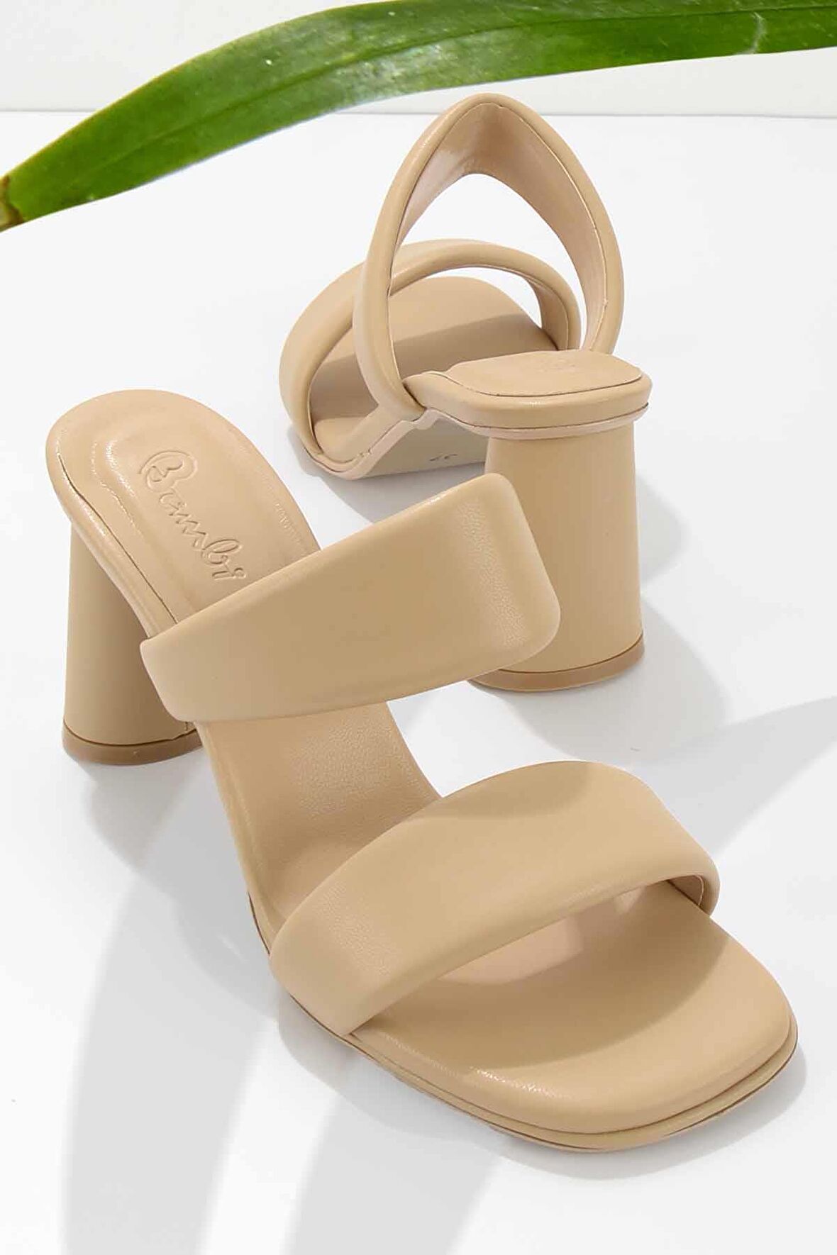 Bambi Camel  Kadın Terlik K04840385509