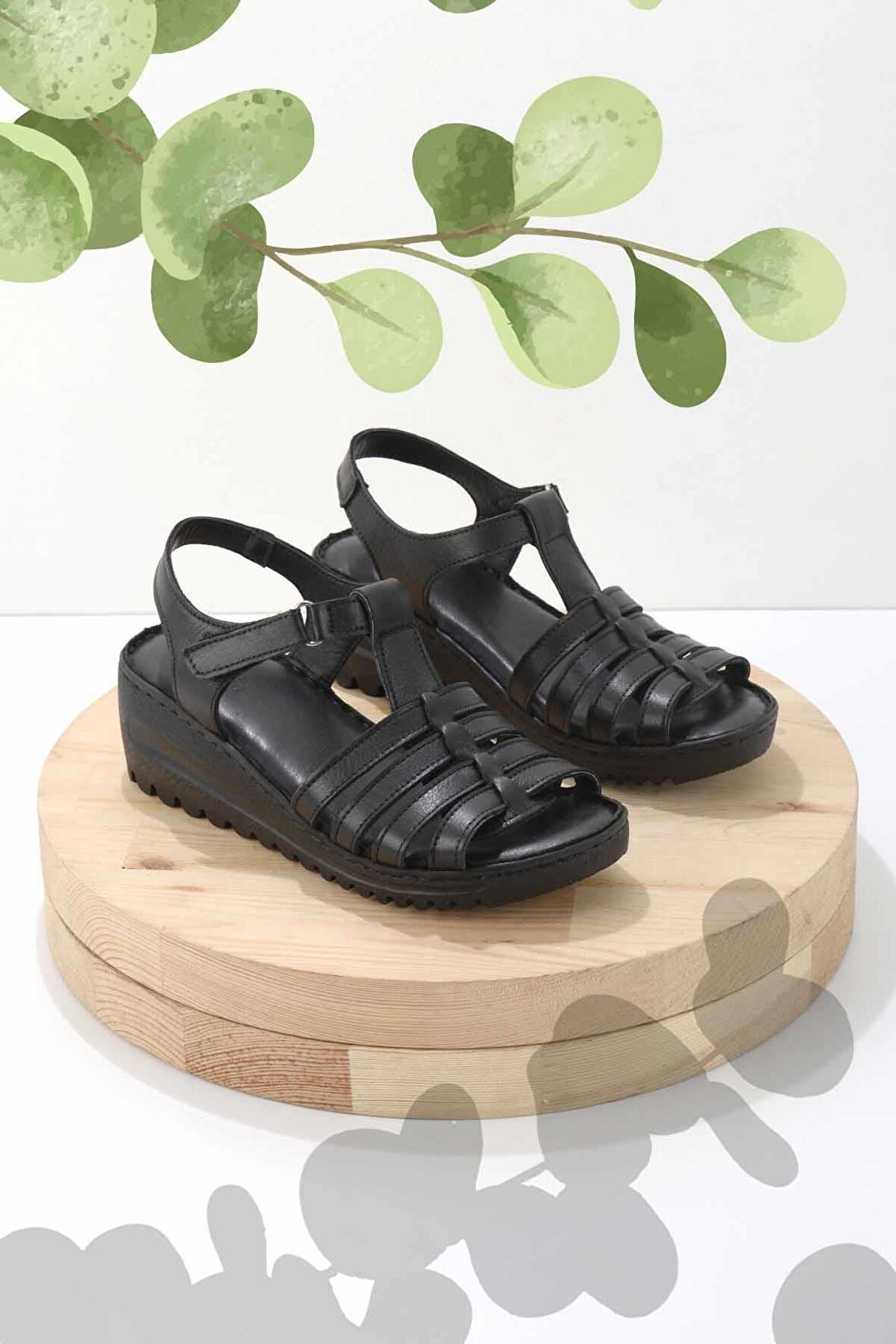 Siyah Hakiki Deri Kadın Sandalet K05714360103