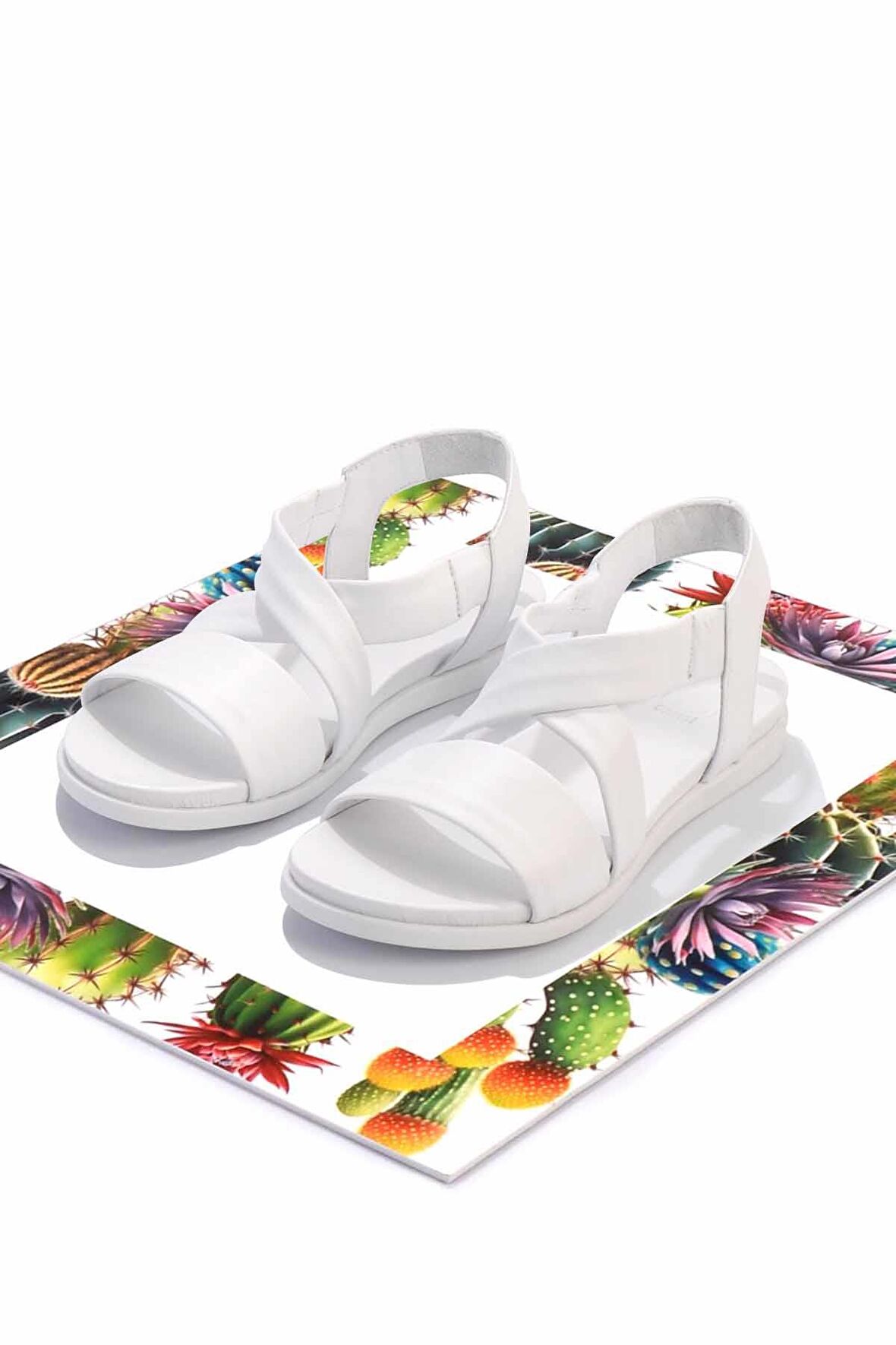 Beyaz Hakiki Deri Kadın Sandalet K05724660103