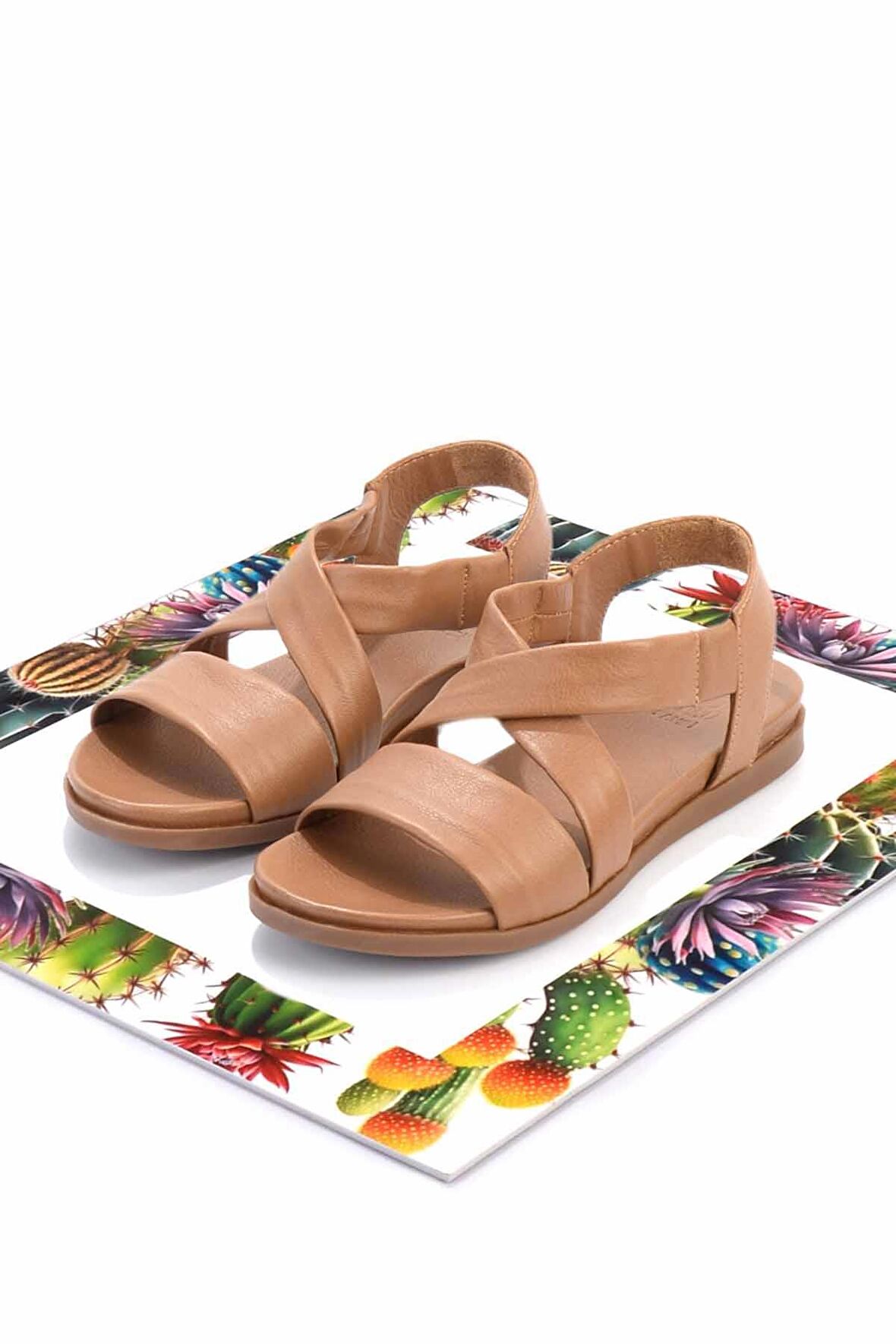 Taba Hakiki Deri Kadın Sandalet K05724660103