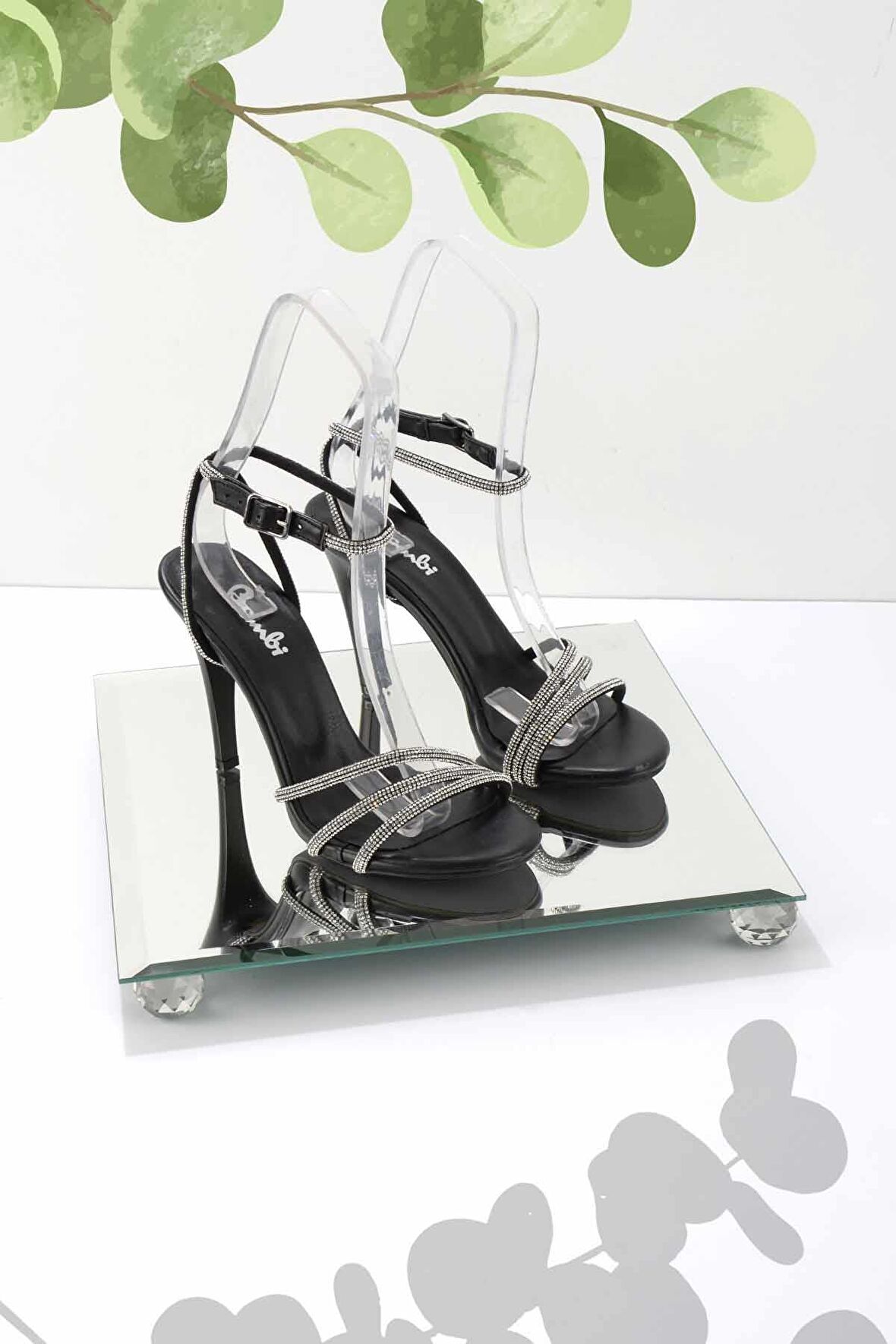 Parlak Siyah  Kadın Abiye Ayakkabı K05726030209