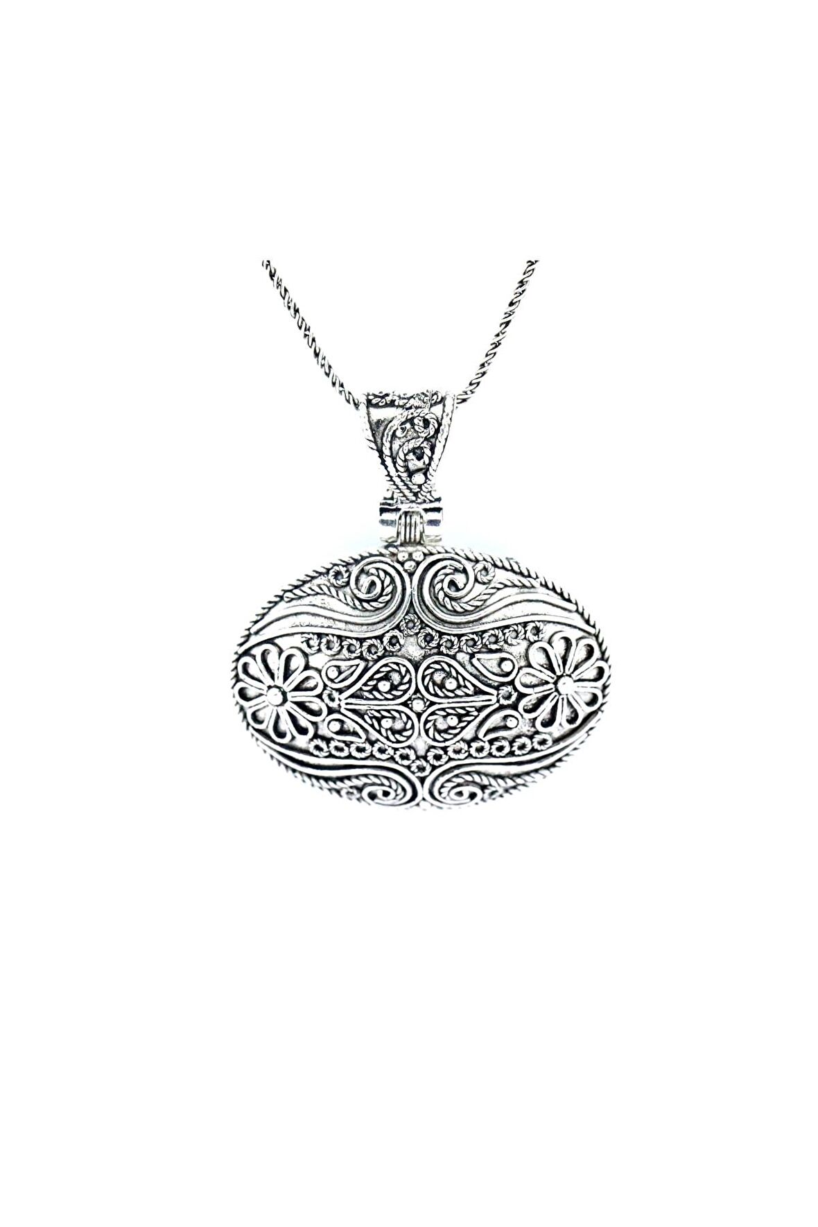El Işi Oval Motifli Telkari Kolye