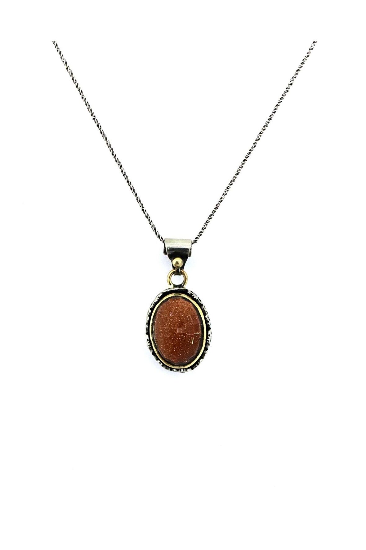 Oval Motifli Otantik Gümüş Kolye