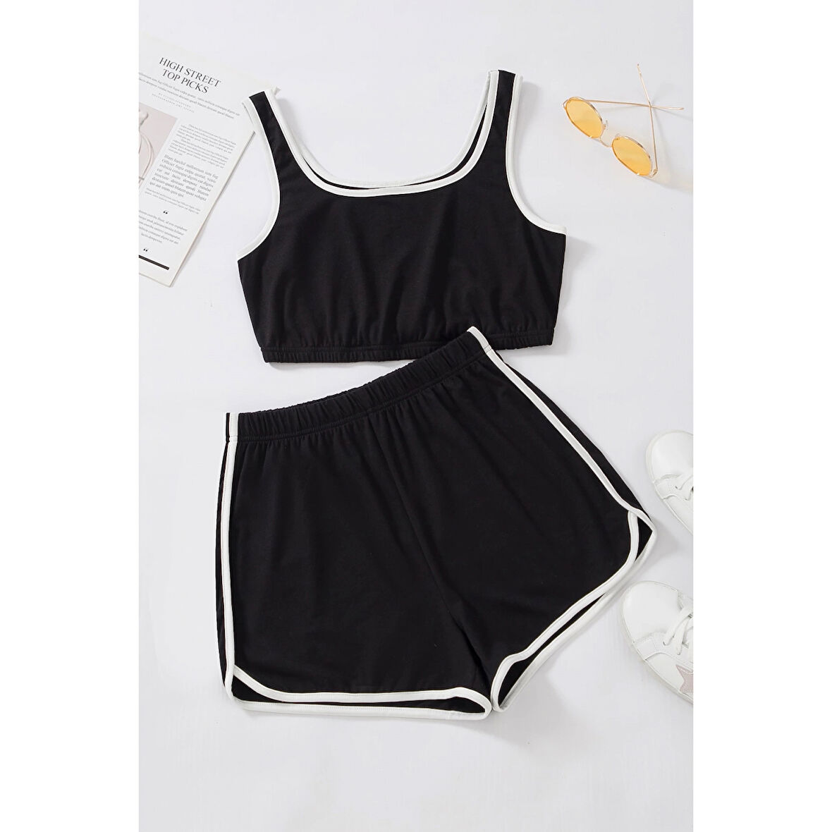 MARSiLYAN- Kadın Siyah Askılı Crop Top ve Şortlu Gecelik Takım