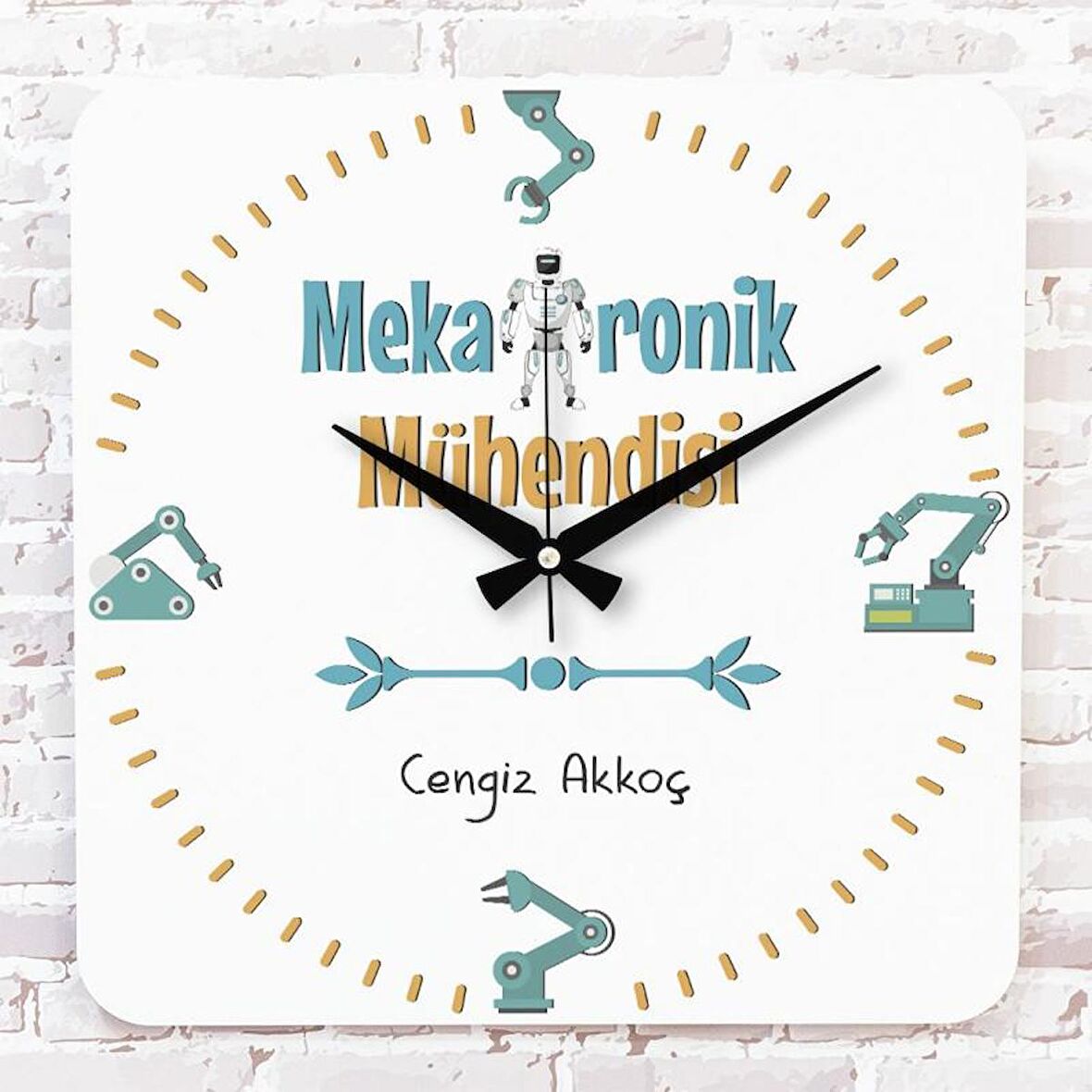 Mekatronik Mühendisine Hediye Ahşap Saat 33cm KA01-1012
