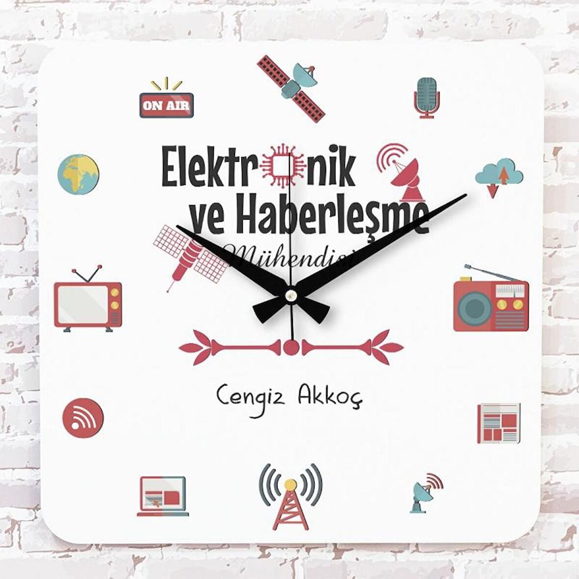 Elektronik ve Haberleşme Mühendisine Hediye Ahşap Saat 33cm KA01-1015