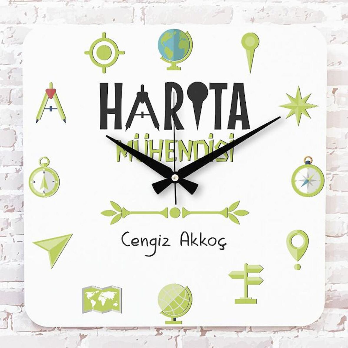 Harita Mühendisine Hediye Ahşap Saat 33cm KA01-1020