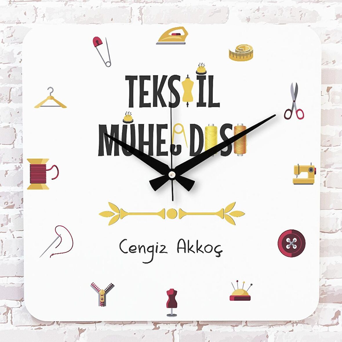 Tekstil Mühendisine Hediye Ahşap Saat 33cm KA01-1025