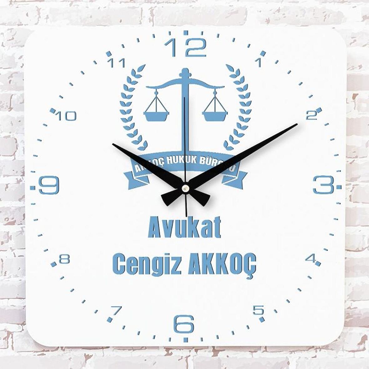 Avukata Hediye Ahşap Saat 33cm KA01-1097