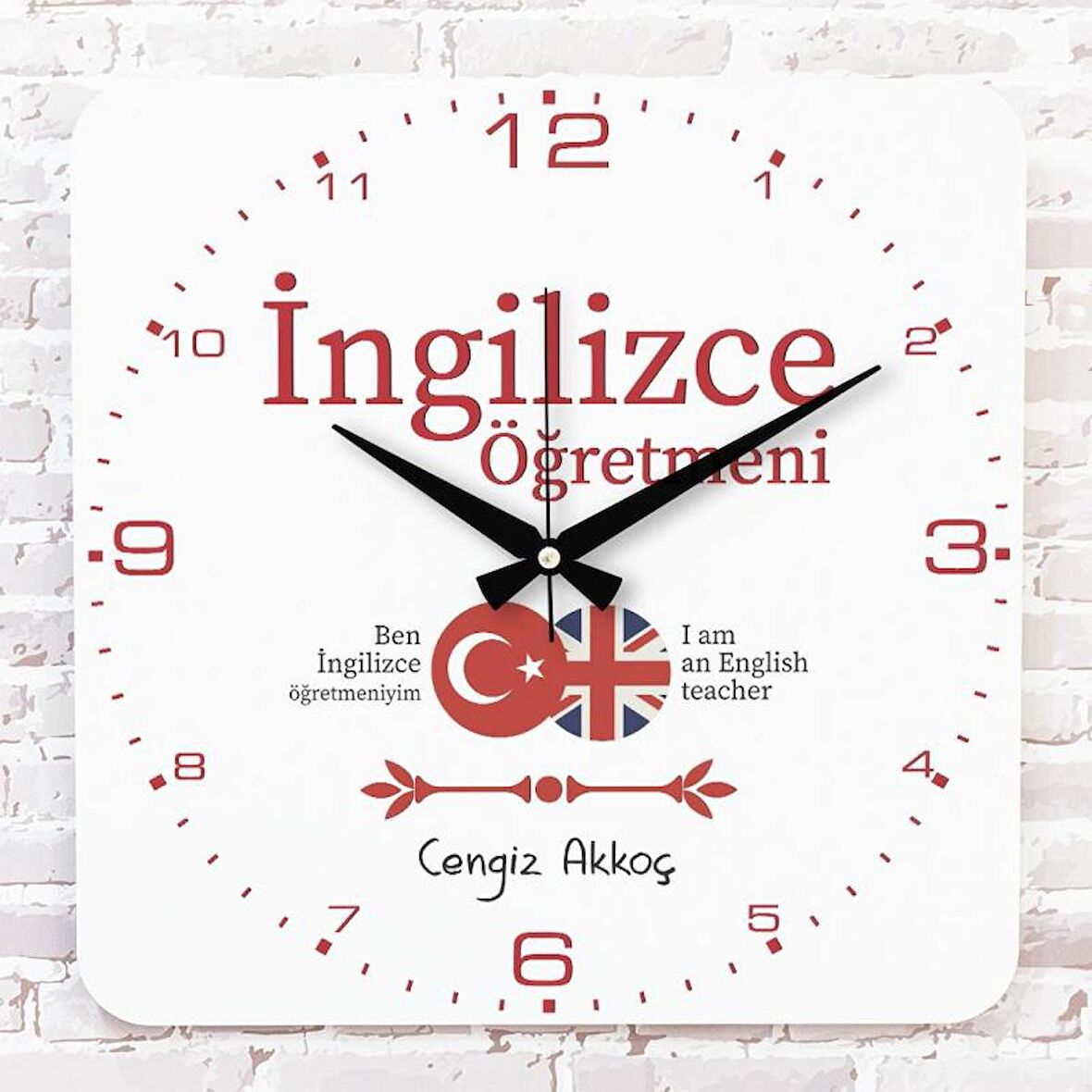 İngilizce Öğretmenine Hediye Ahşap Saat 33cm KA01-1168