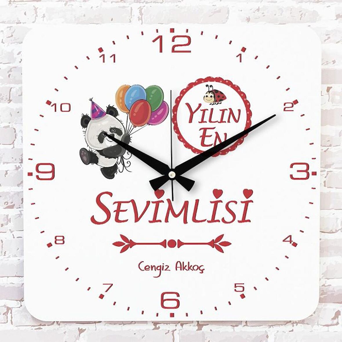 Kişiye Özel Yılın En Sevimlisi Hediye Ahşap Saat 33cm KA01-1195