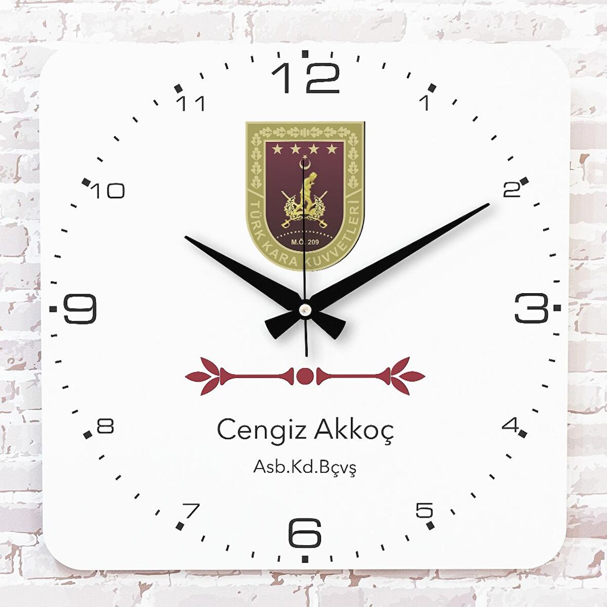 Karacı Astsubaya Hediye Ahşap Saat 33cm KA01-1208