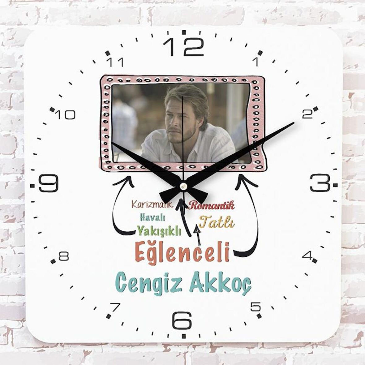 Sevgililer Günü Hediyesi Fotoğraflı Ahşap Saat 33cm KA01-1296