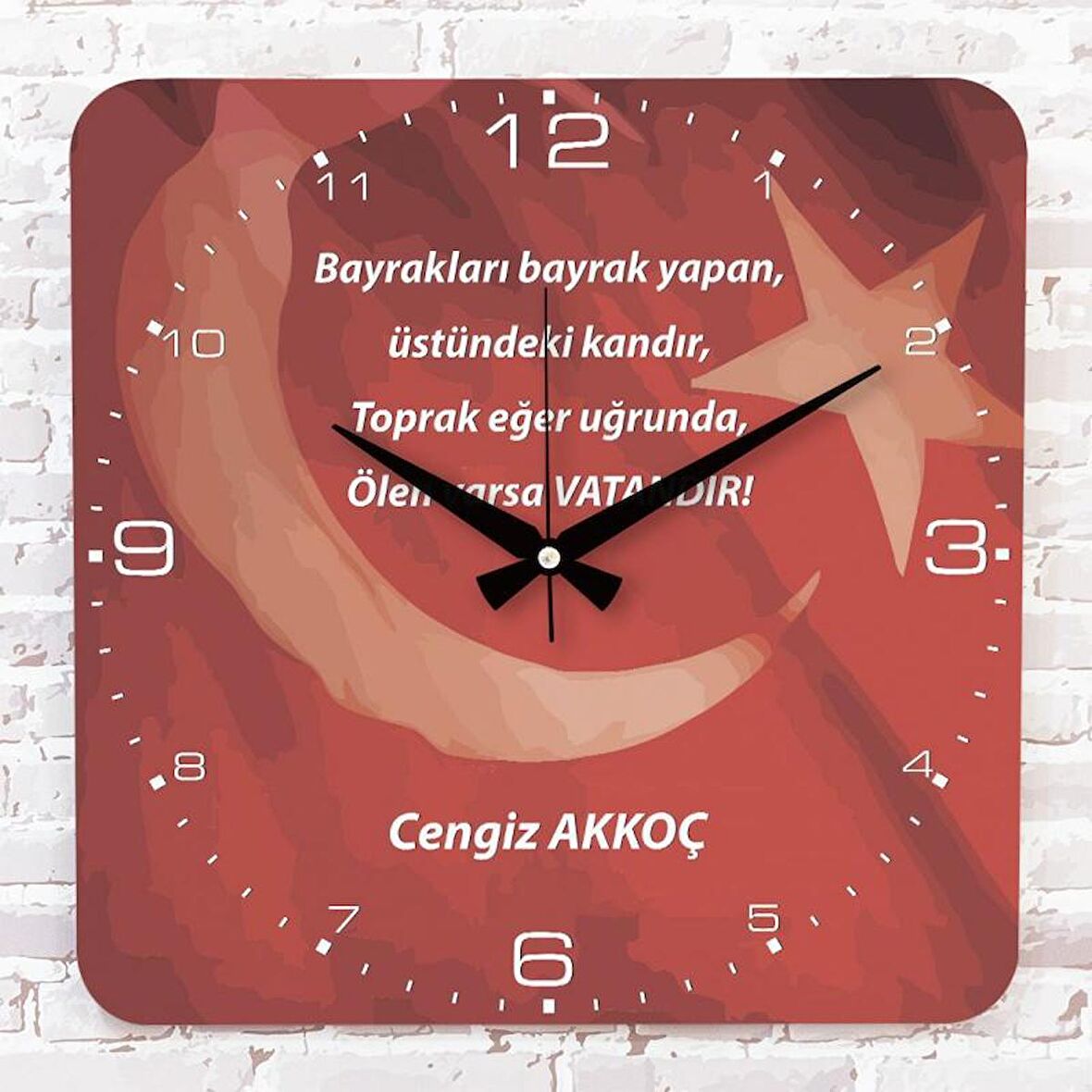 Kişiye Özel Türk Bayrağı Tasarımlı Hediye Ahşap Saat 33cm KA01-1441