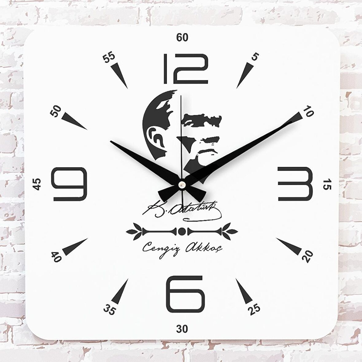 Kişiye Özel Atatürk Tasarımlı Hediye Ahşap Saat 33cm KA01-1455