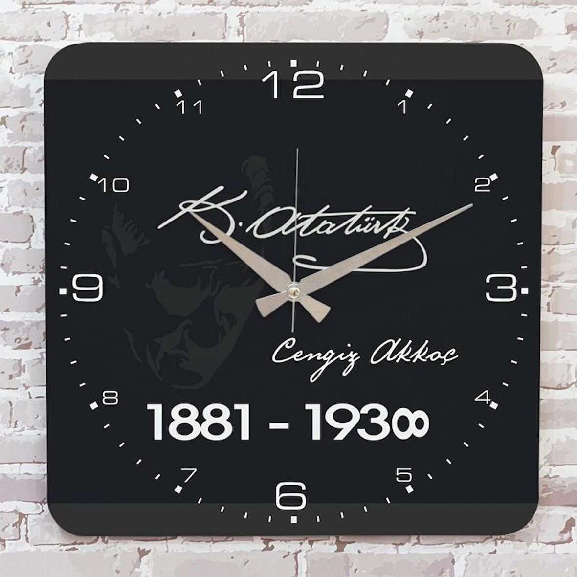 Kişiye Özel Atatürk Tasarımlı Hediye Ahşap Saat 33cm KA01-1464