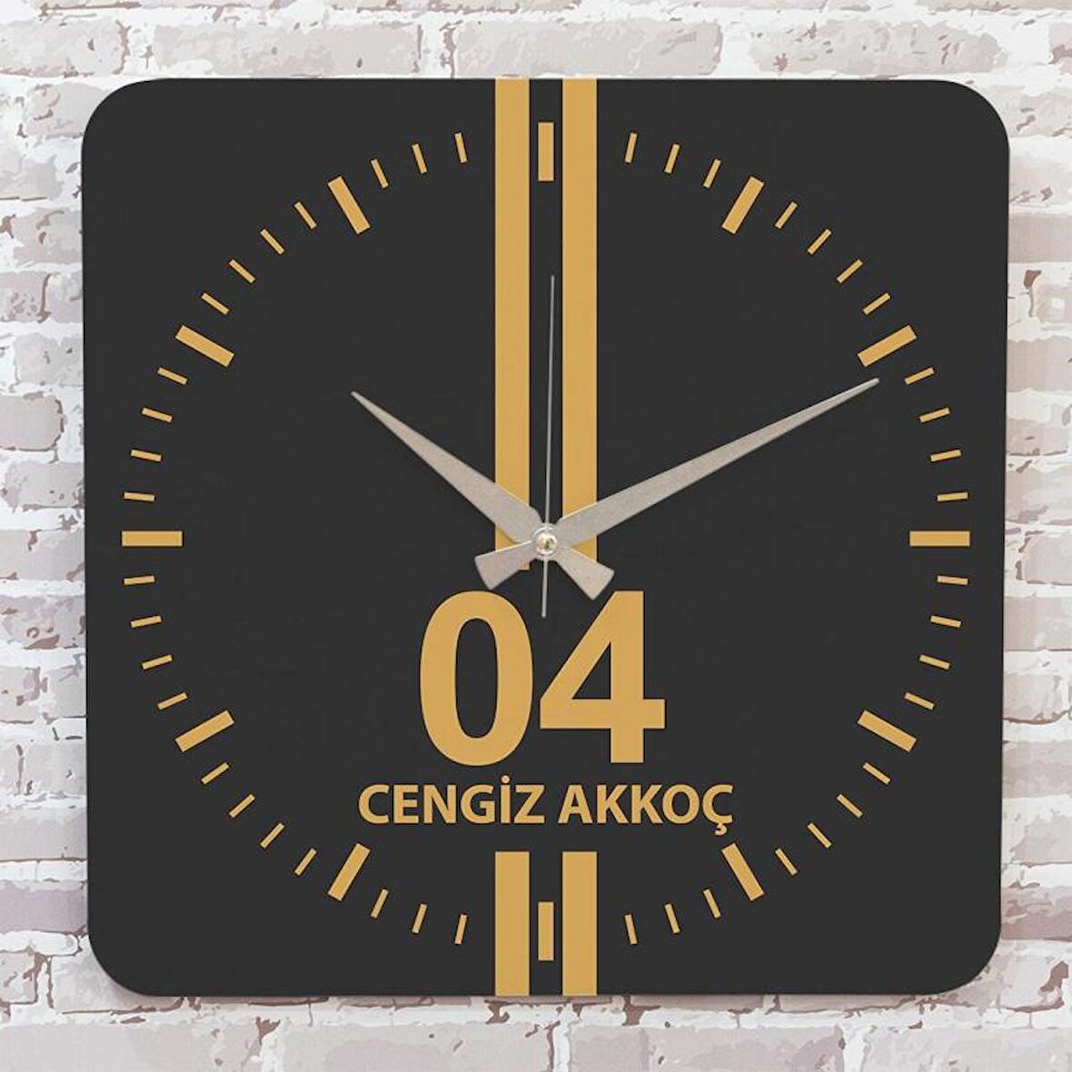 Sarı & Siyah Ağrılılara Özel Ahşap Saat 33cm KA01-1553