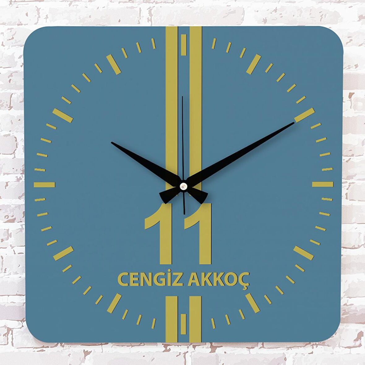Sarı & Mavi Bileciklilere Özel Ahşap Saat 33cm KA01-1562