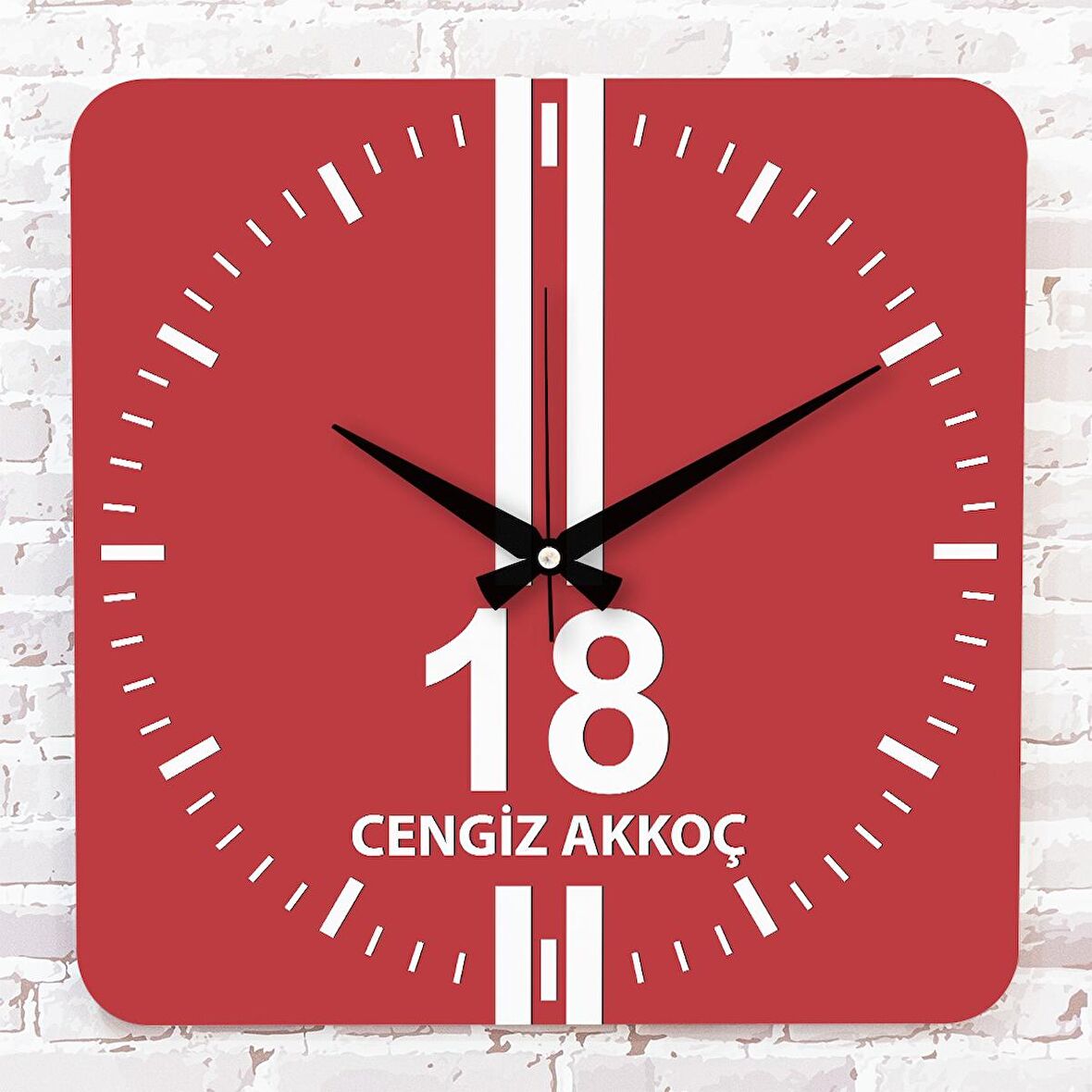 Kırmızı & Beyaz Çankırılılara Özel Ahşap Saat 33cm KA01-1569