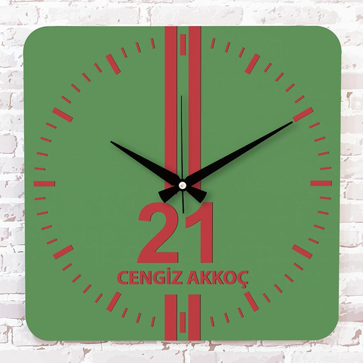 Kırmızı & Yeşil Diyarbakırlılara Özel Ahşap Saat 33cm KA01-1572