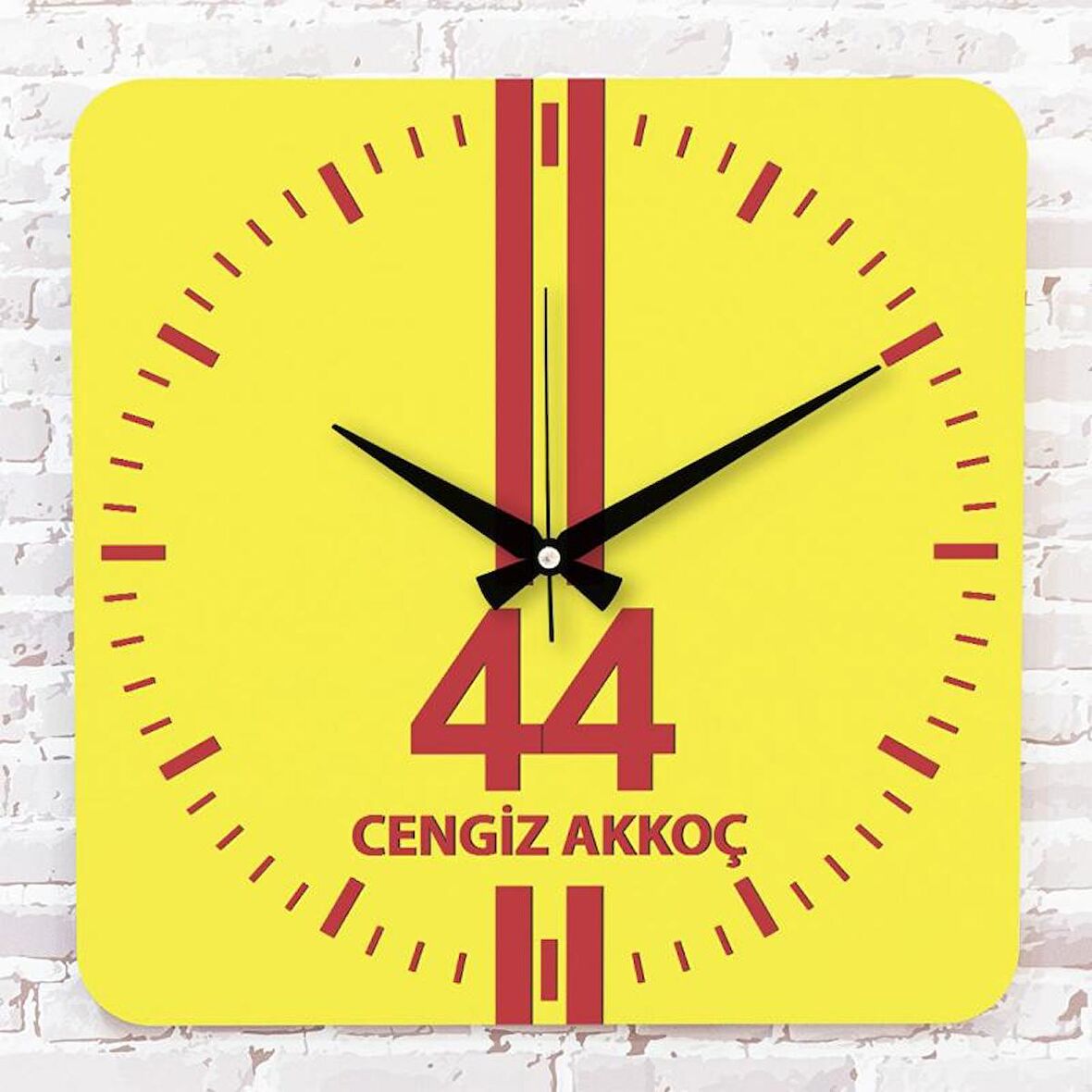 Sarı & Kırmızı Malatyalılara Özel Ahşap Saat 33cm KA01-1599