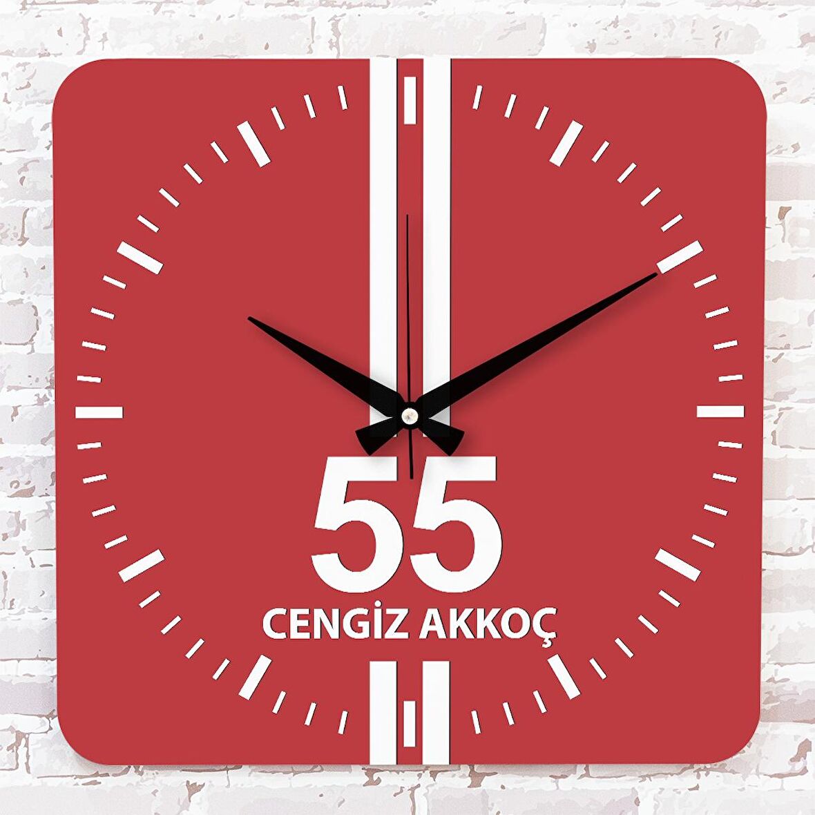 Kırmızı & Beyaz Samsunlulara Özel Ahşap Saat 33cm KA01-1611