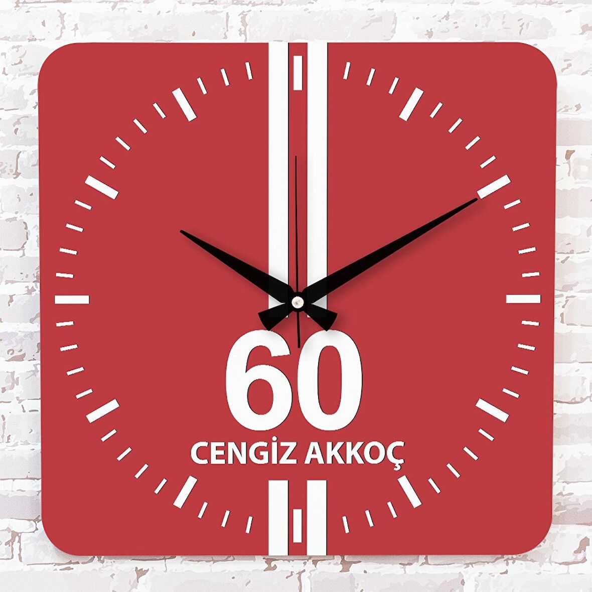 Kırmızı & Beyaz Tokatlılara Özel Ahşap Saat 33cm KA01-1616