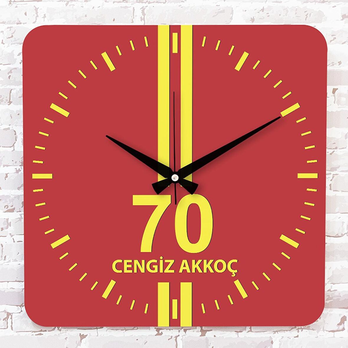 Sarı & Kırmızı Karamanlılara Özel Ahşap Saat 33cm KA01-1626