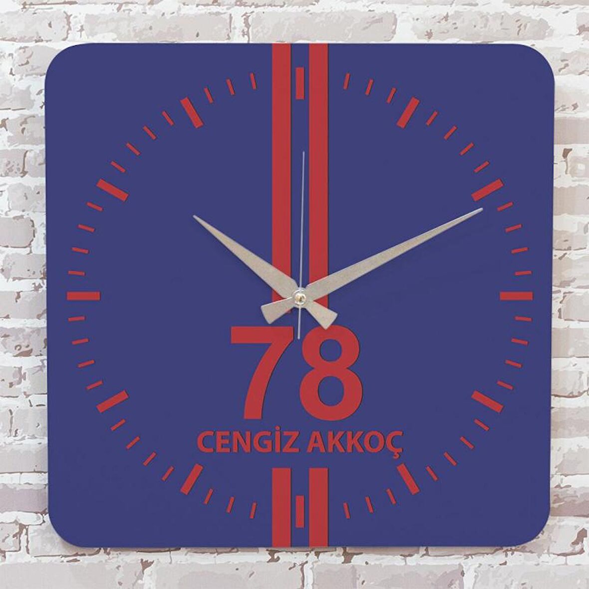 Kırmızı & Mavi Karabüklülere Özel Ahşap Saat 33cm KA01-1634