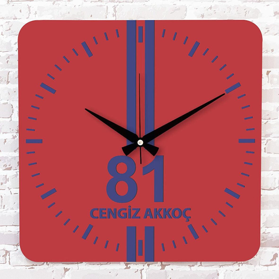 Mavi & Kırmızı Düzcelilere Özel Ahşap Saat 33cm KA01-1637