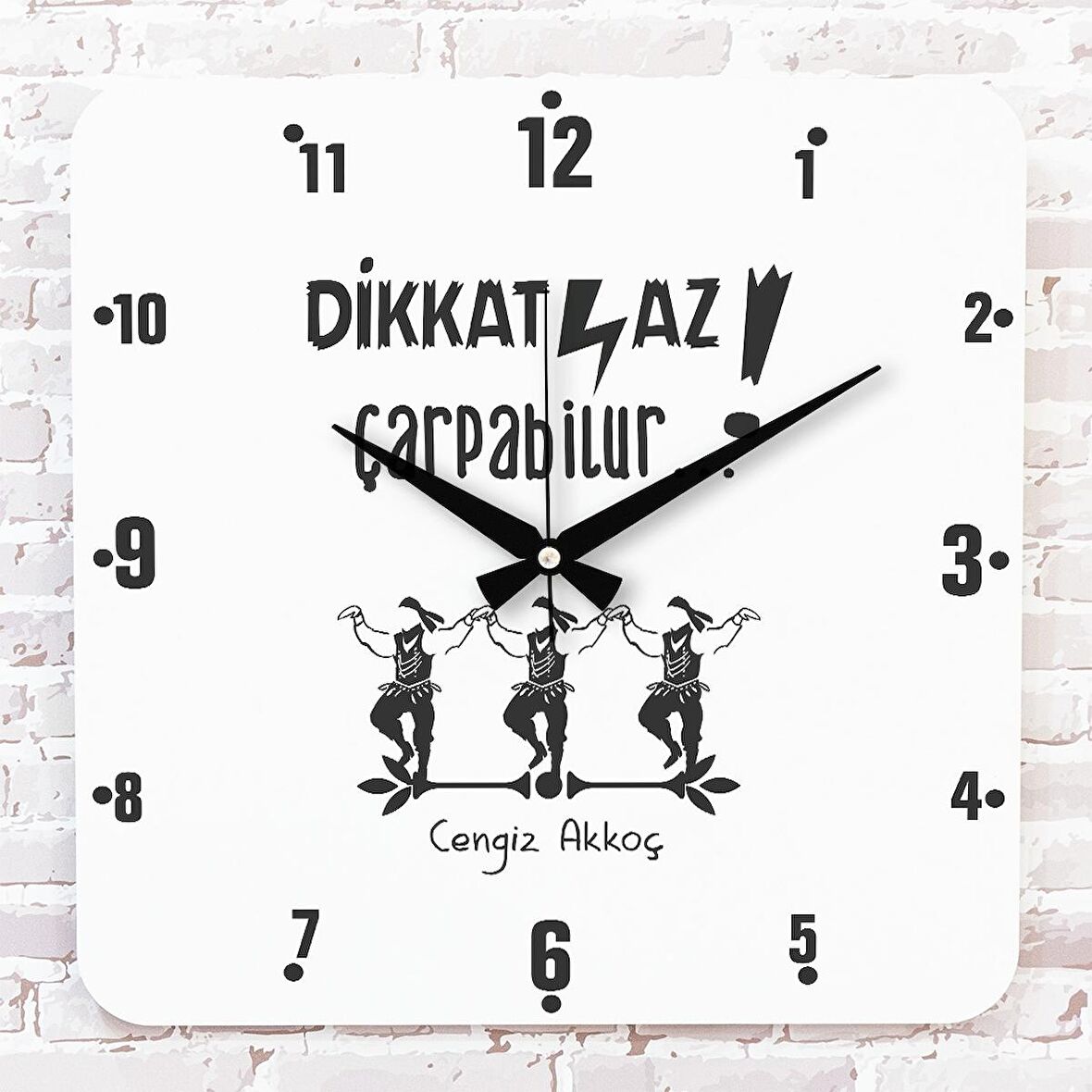 Karadenizliye Hediye Dikkat Laz Tasarımlı Ahşap Saat 33cm KA01-1650